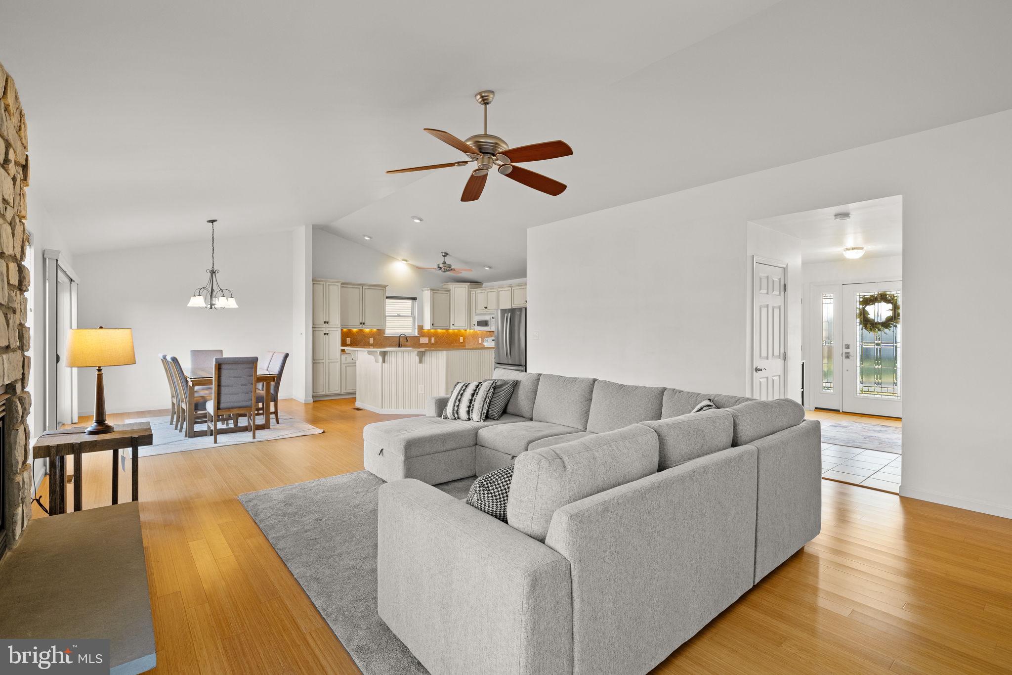 MEADOWS HEIDELBERG - Residential