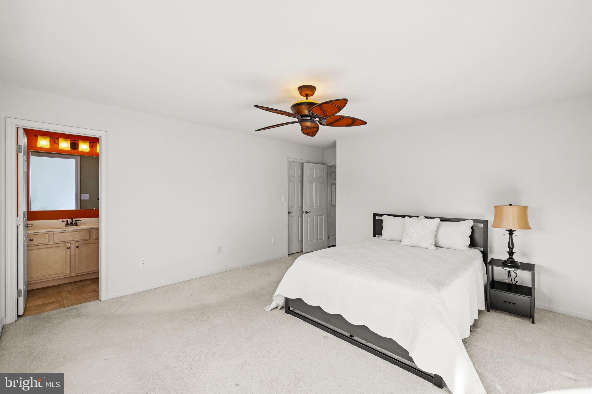 MEADOWS HEIDELBERG - Residential