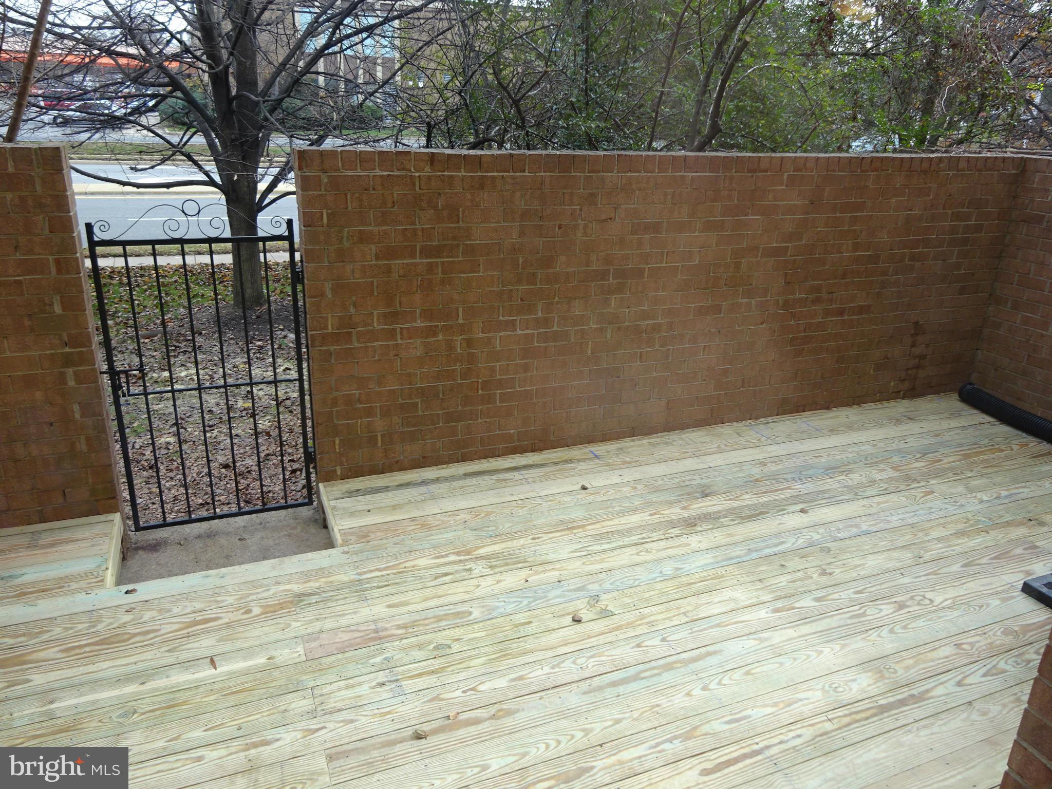 BRADDOCK PLACE - Residential