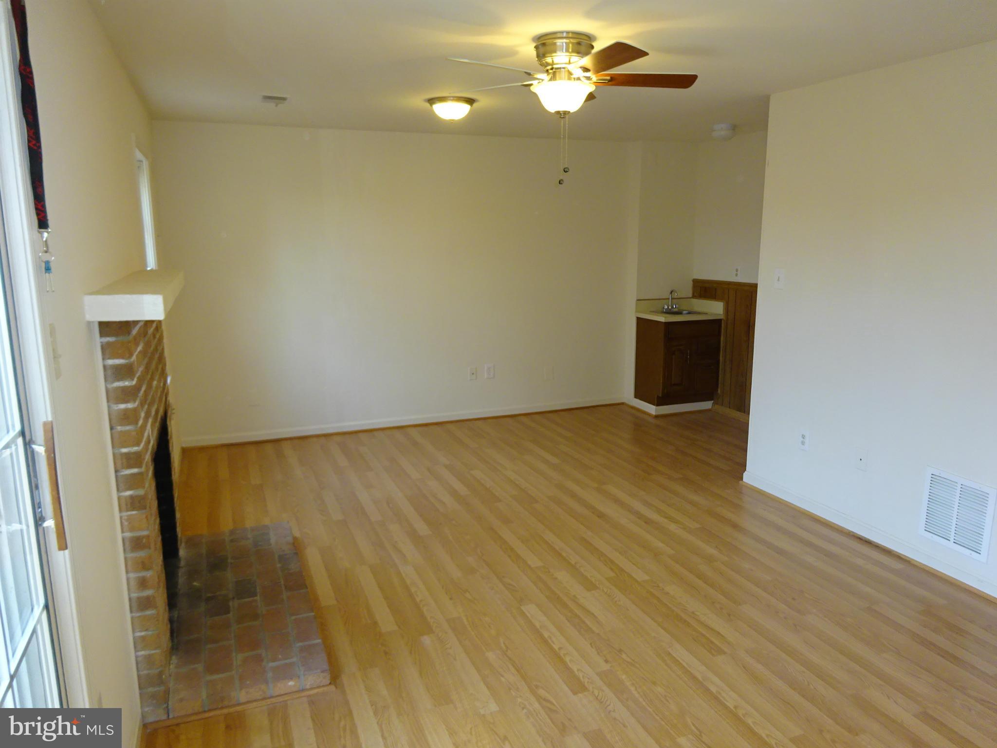 BRADDOCK PLACE - Residential