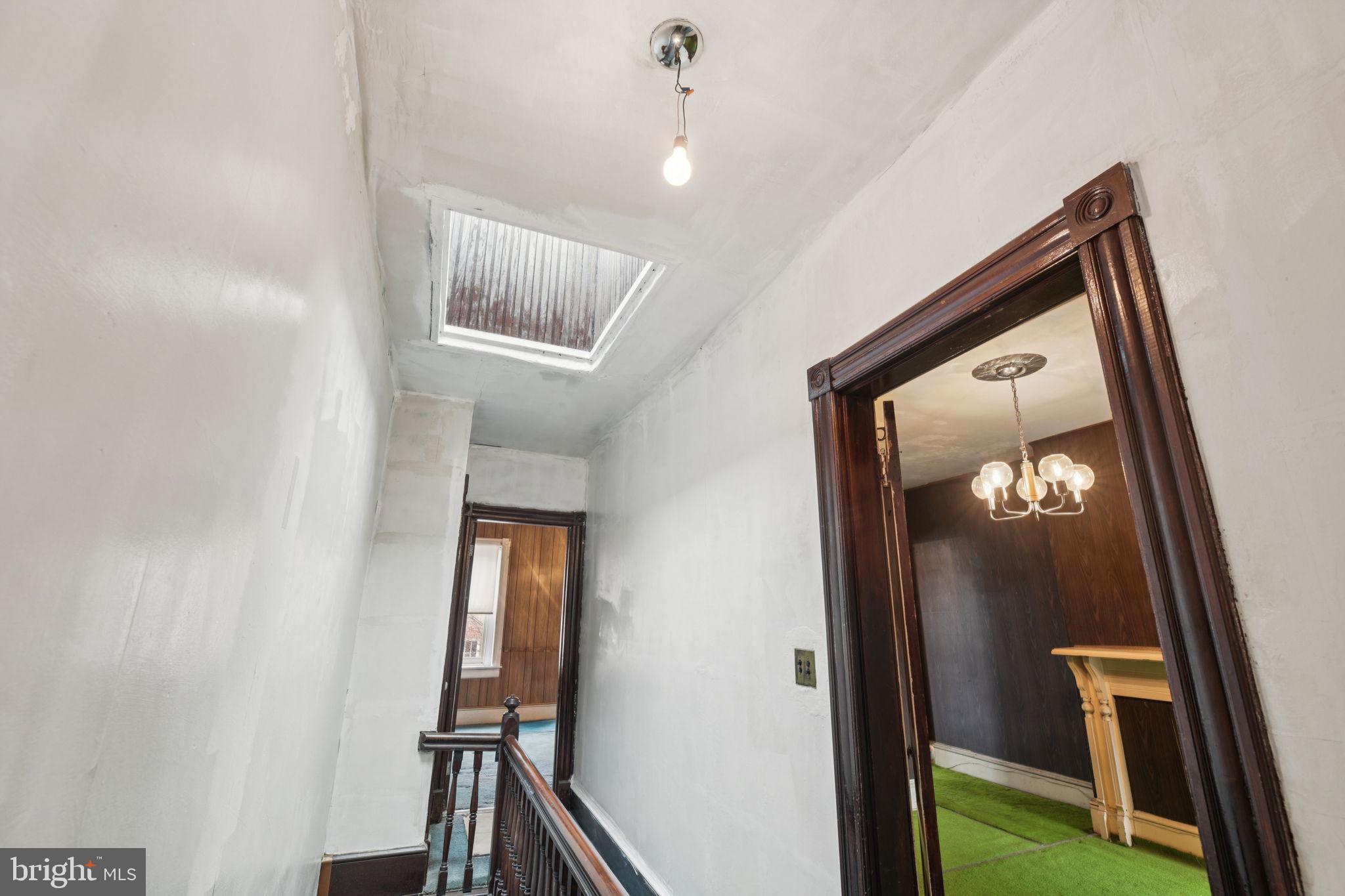 CAPITOL HILL - Residential