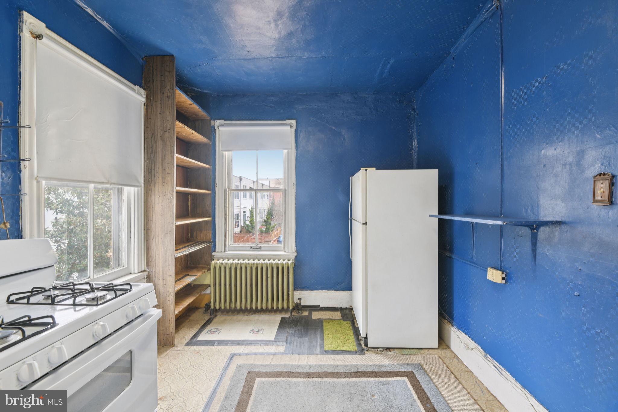 CAPITOL HILL - Residential