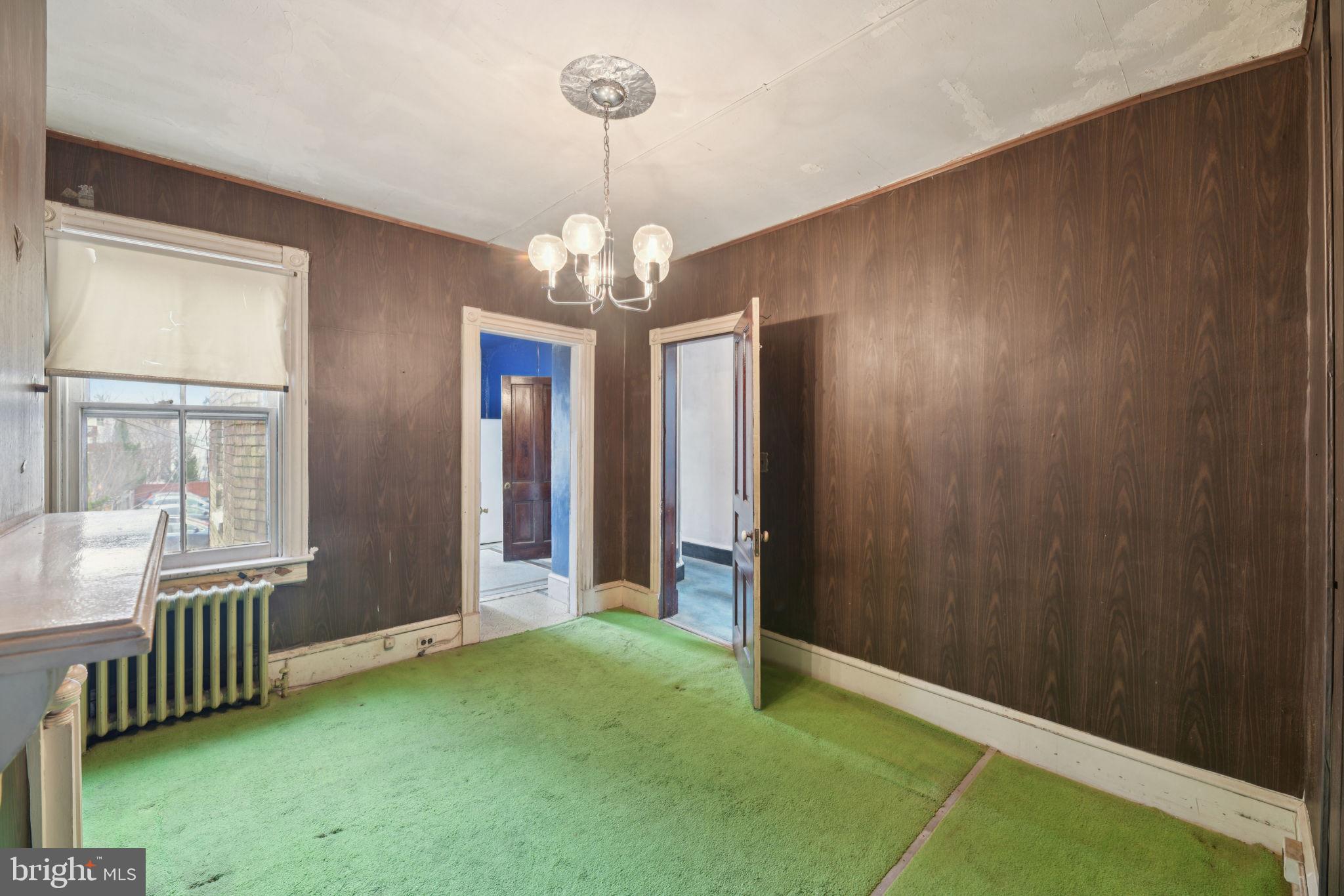 CAPITOL HILL - Residential