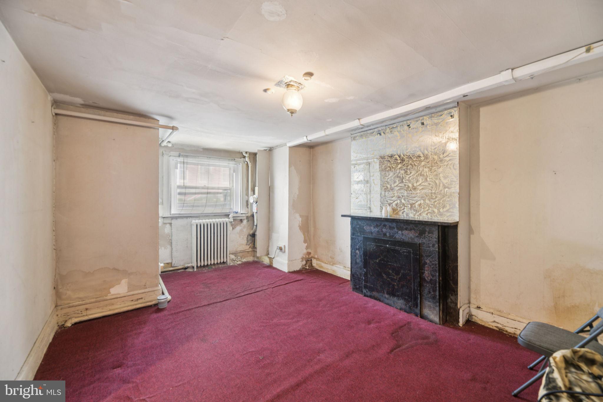 CAPITOL HILL - Residential