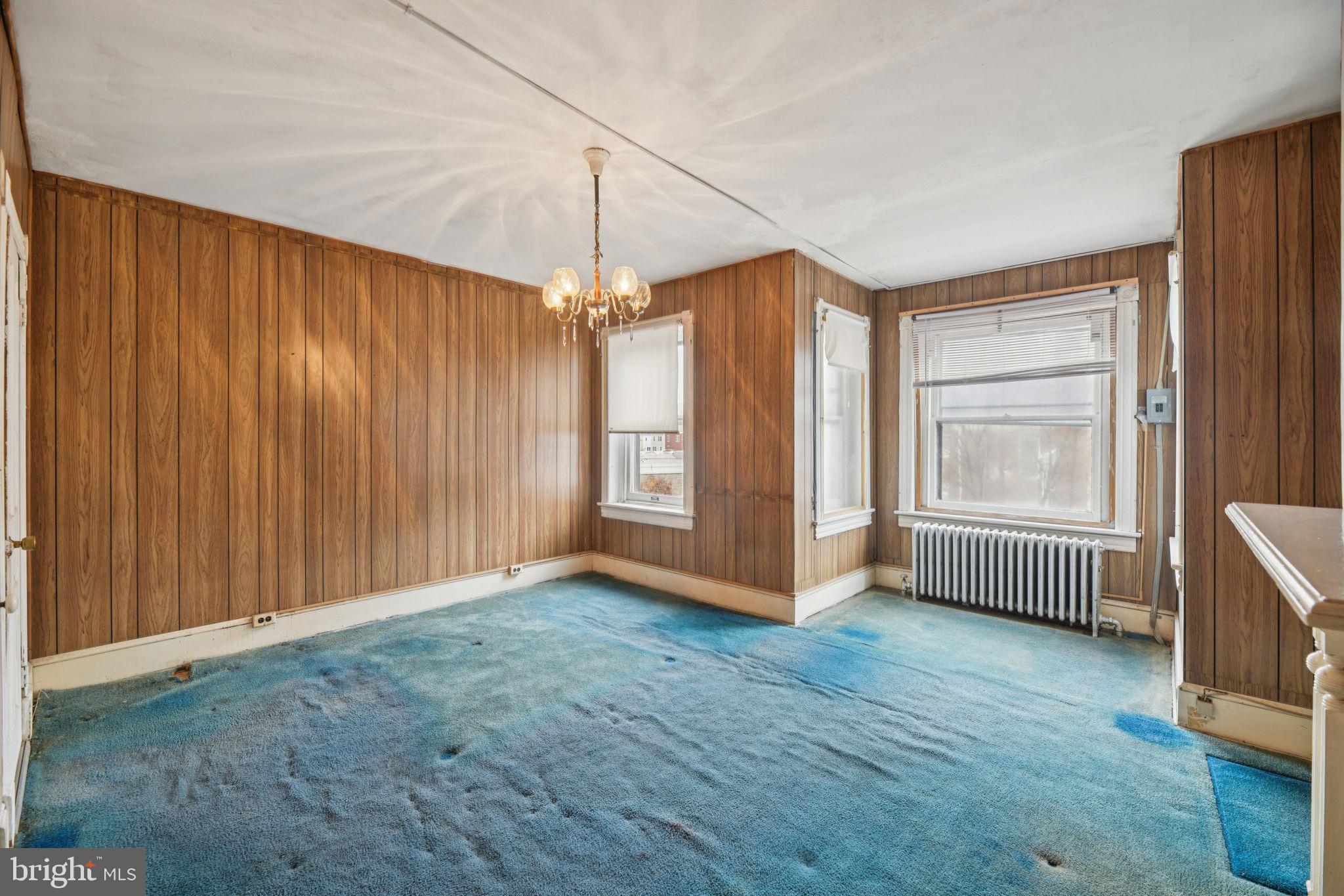 CAPITOL HILL - Residential