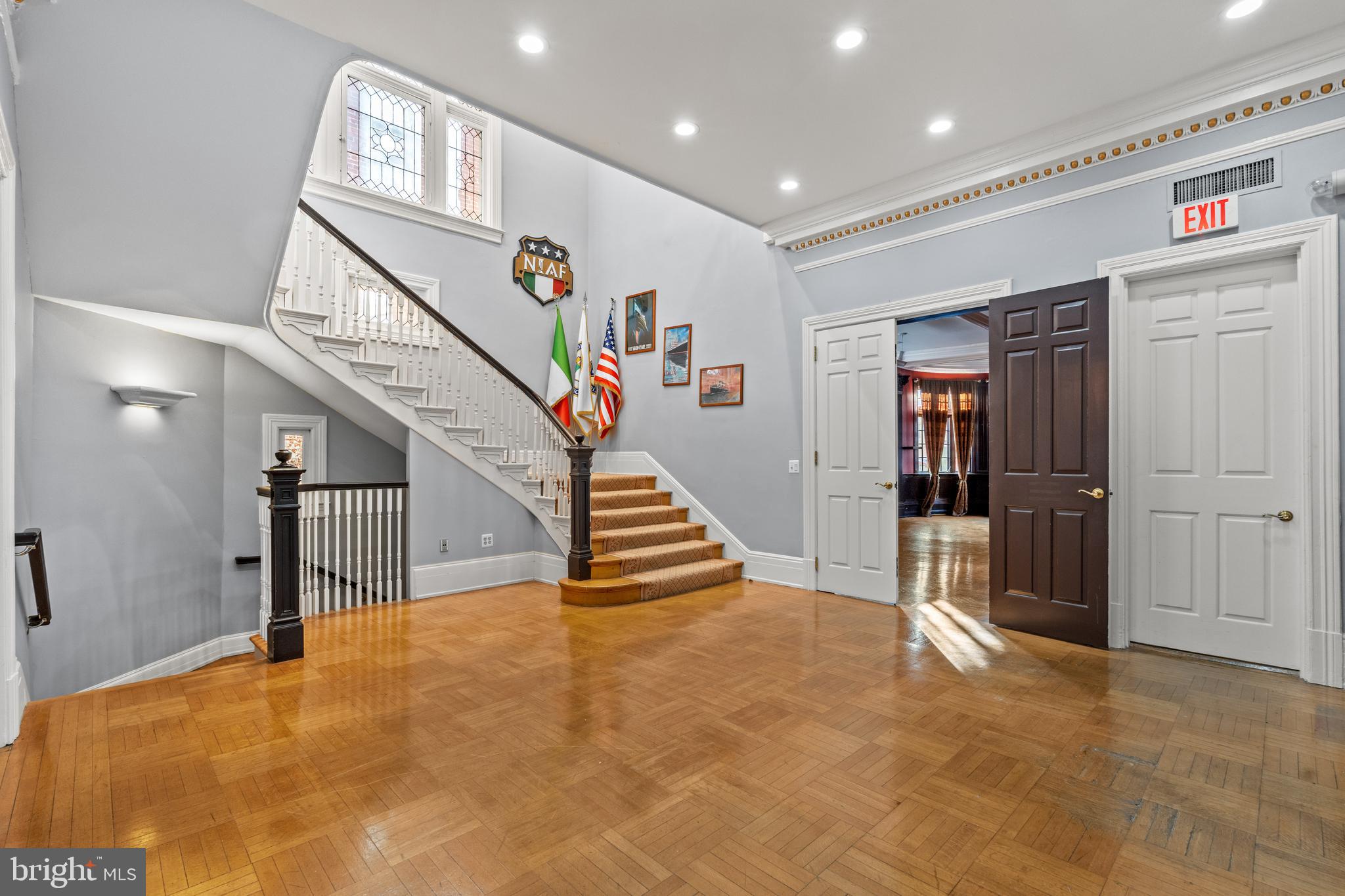1860 19TH STREET NW