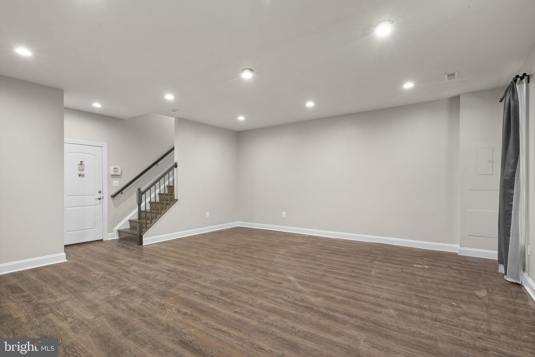 SOUTH MARKET - Residential Lease