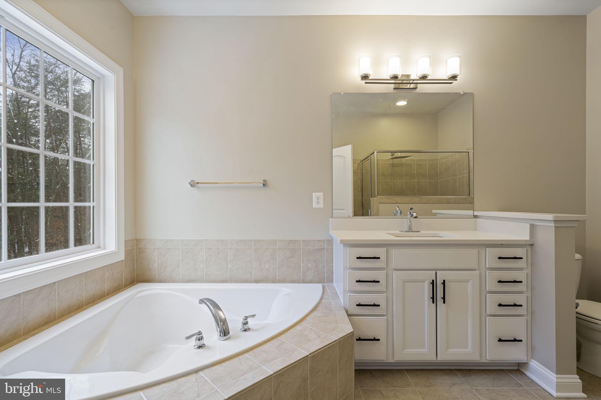 SOUTH MARKET - Residential Lease