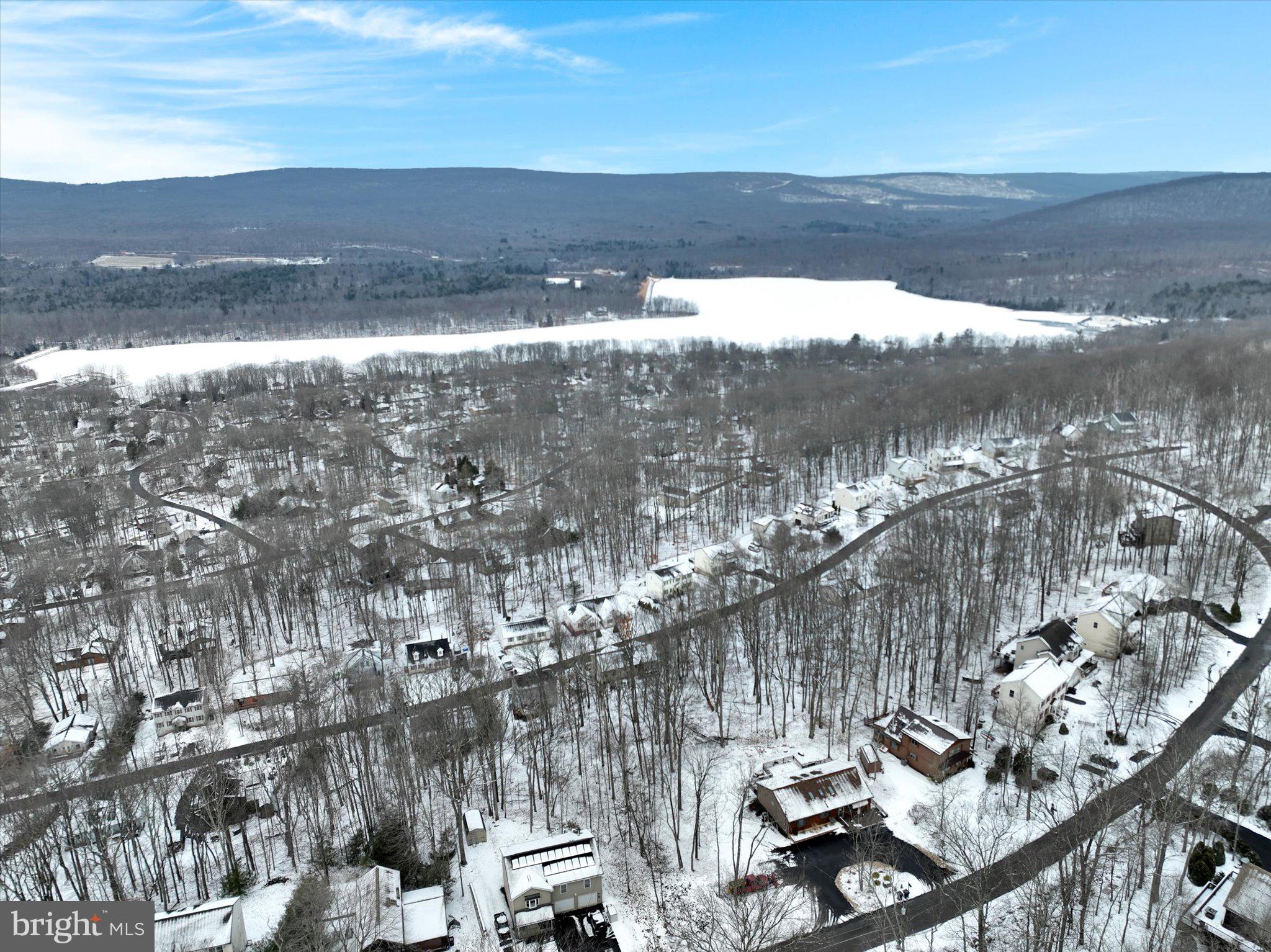 Build your dream home on this charming lot on Avalanche Lane in beautiful Drums, PA! Nestled in a private community with incredible amenities including a 160-acre lake, fishing, clubhouse, indoor pool, racquetball, gym, restaurant, and more. Enjoy the convenience of public water and sewer—and best of all, choose your own builder!