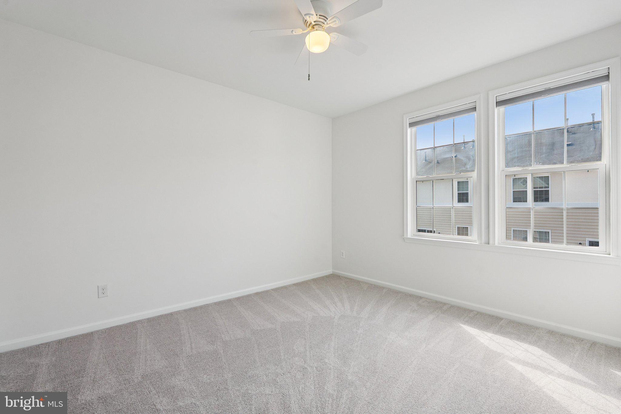 MERCER PARK CONDOMINIUM - Residential Lease