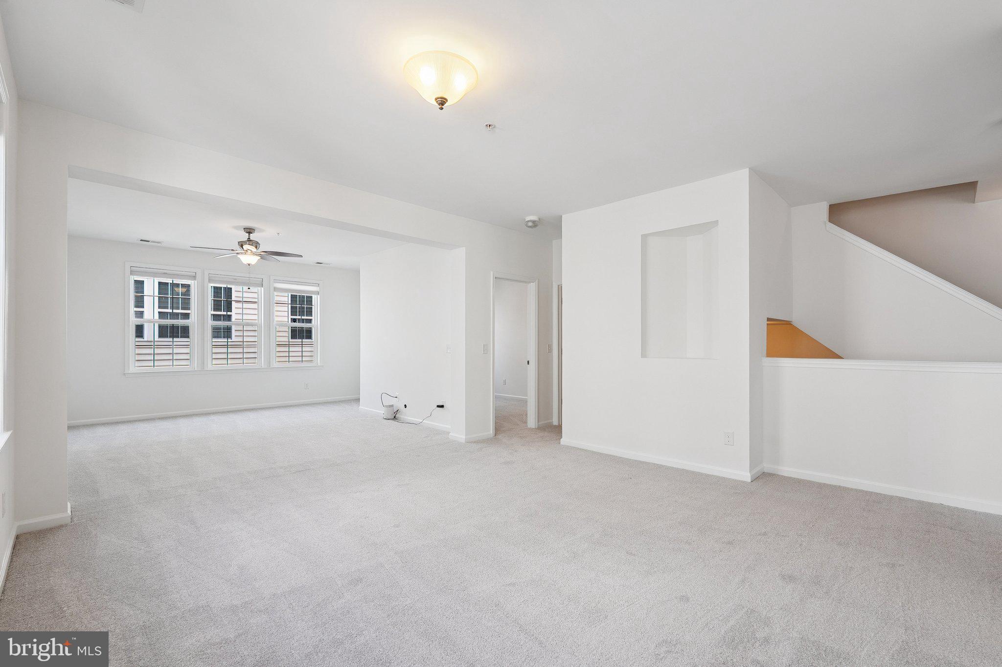 MERCER PARK CONDOMINIUM - Residential Lease