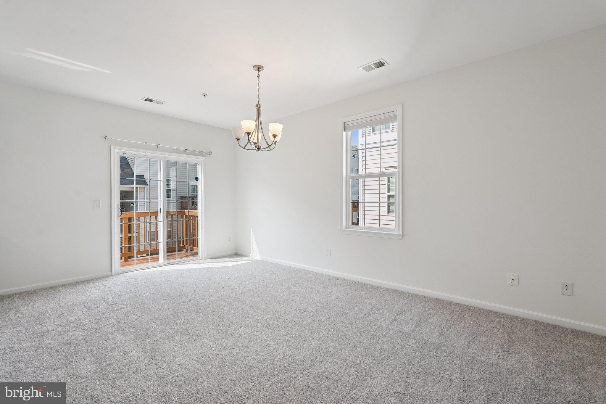 MERCER PARK CONDOMINIUM - Residential Lease