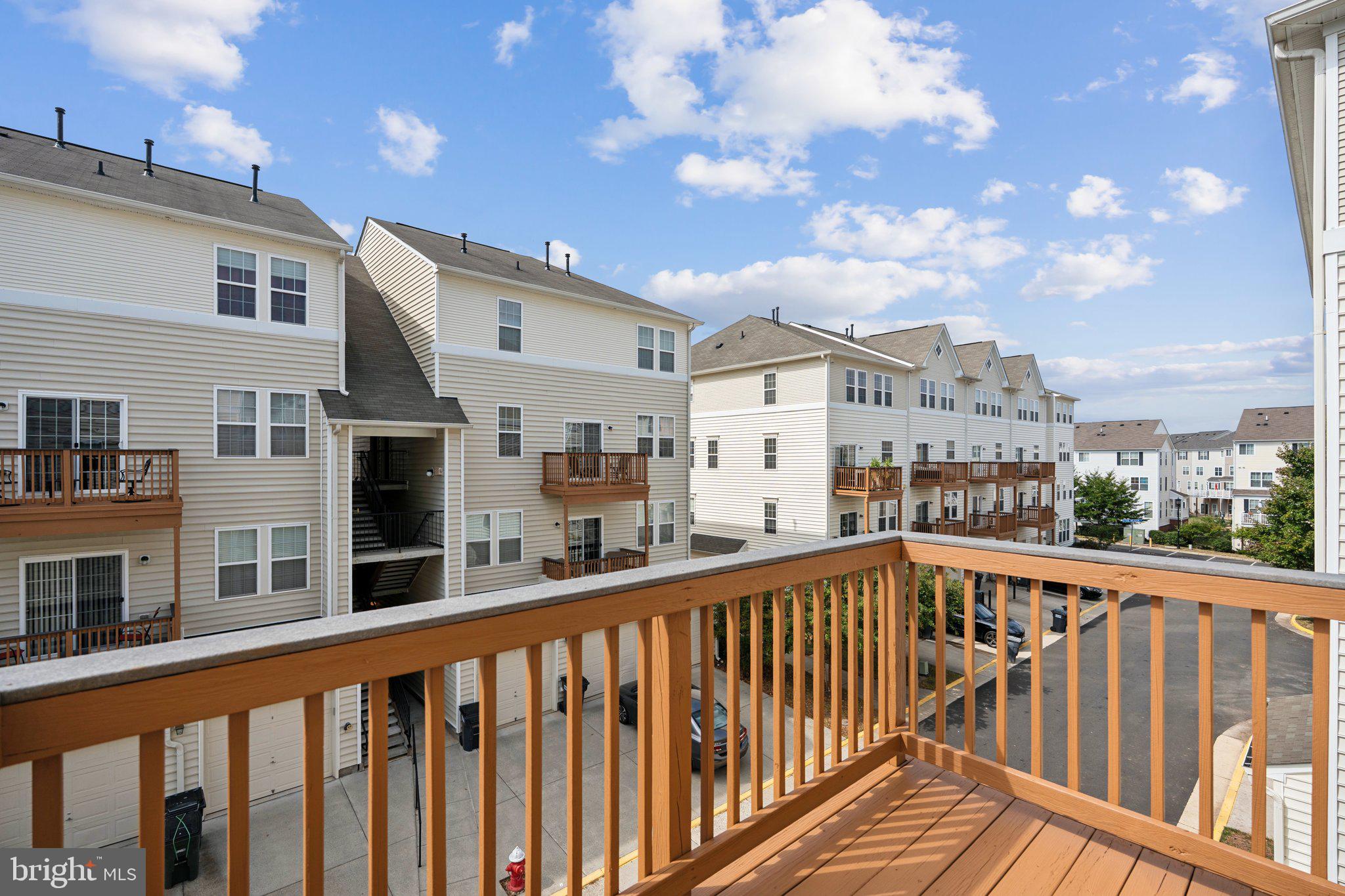 MERCER PARK CONDOMINIUM - Residential Lease