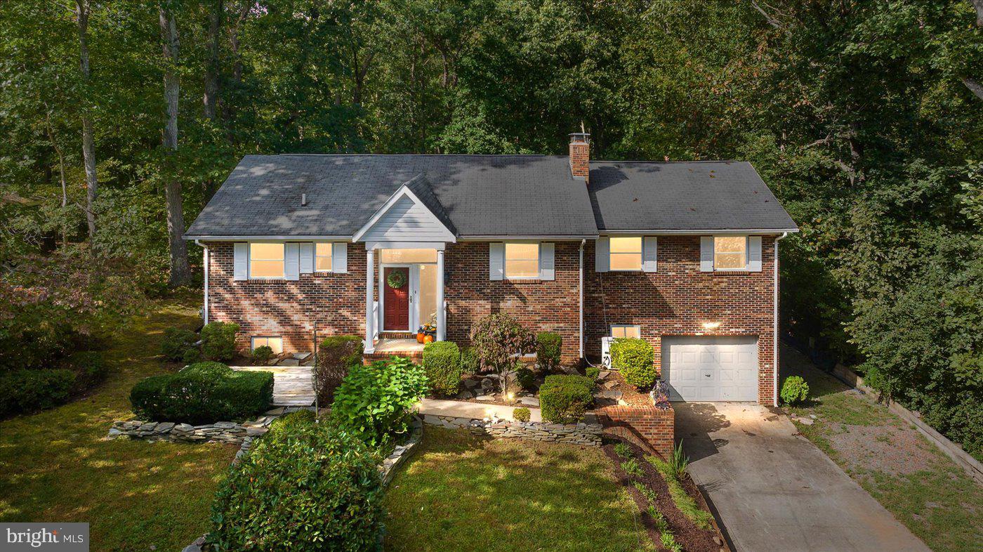 BLUE RIDGE SHORES - Residential