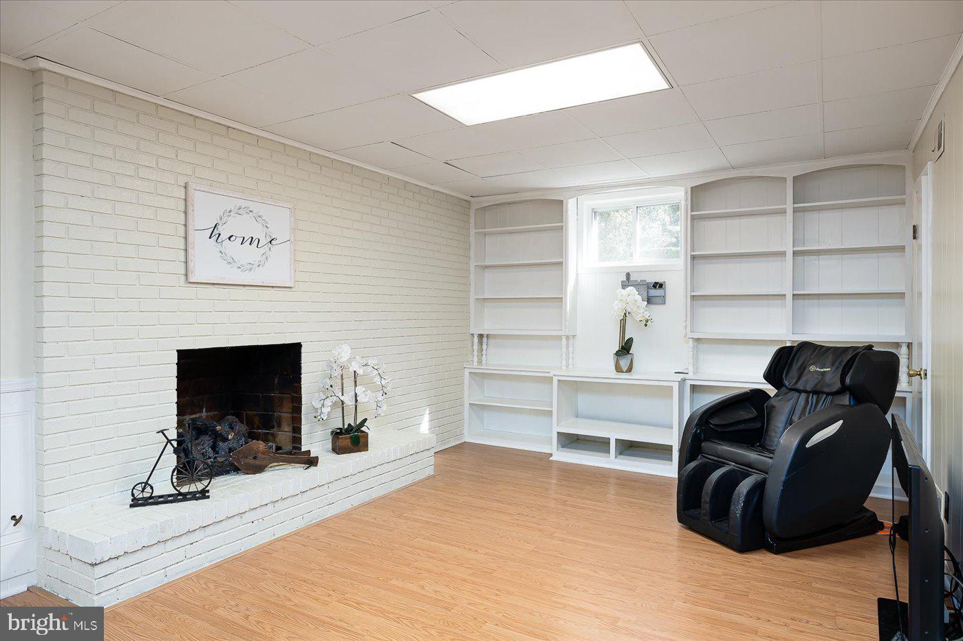 BLUE RIDGE SHORES - Residential