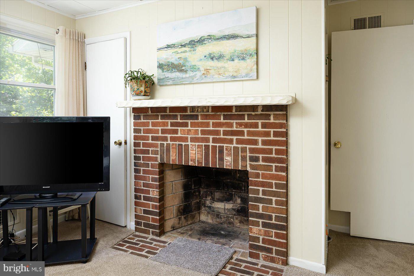 BLUE RIDGE SHORES - Residential