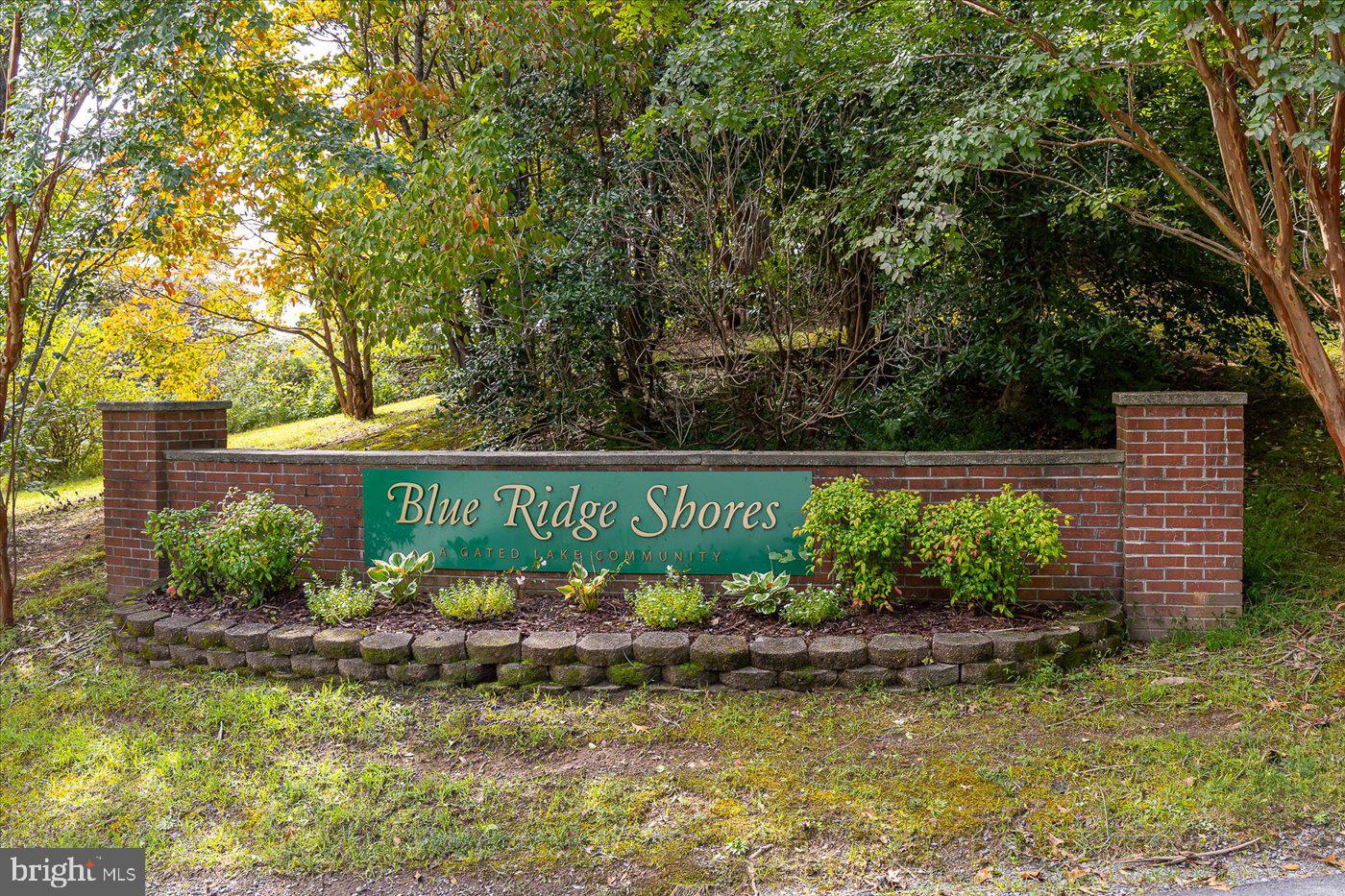 BLUE RIDGE SHORES - Residential