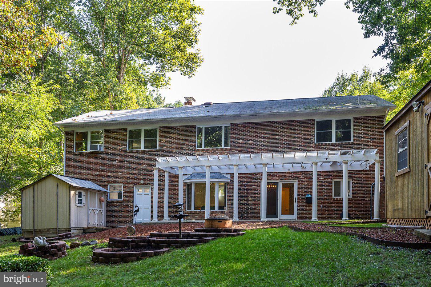 BLUE RIDGE SHORES - Residential