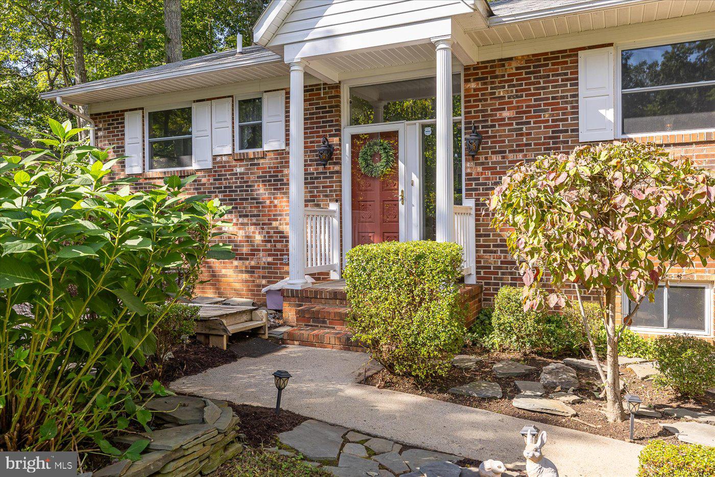 BLUE RIDGE SHORES - Residential