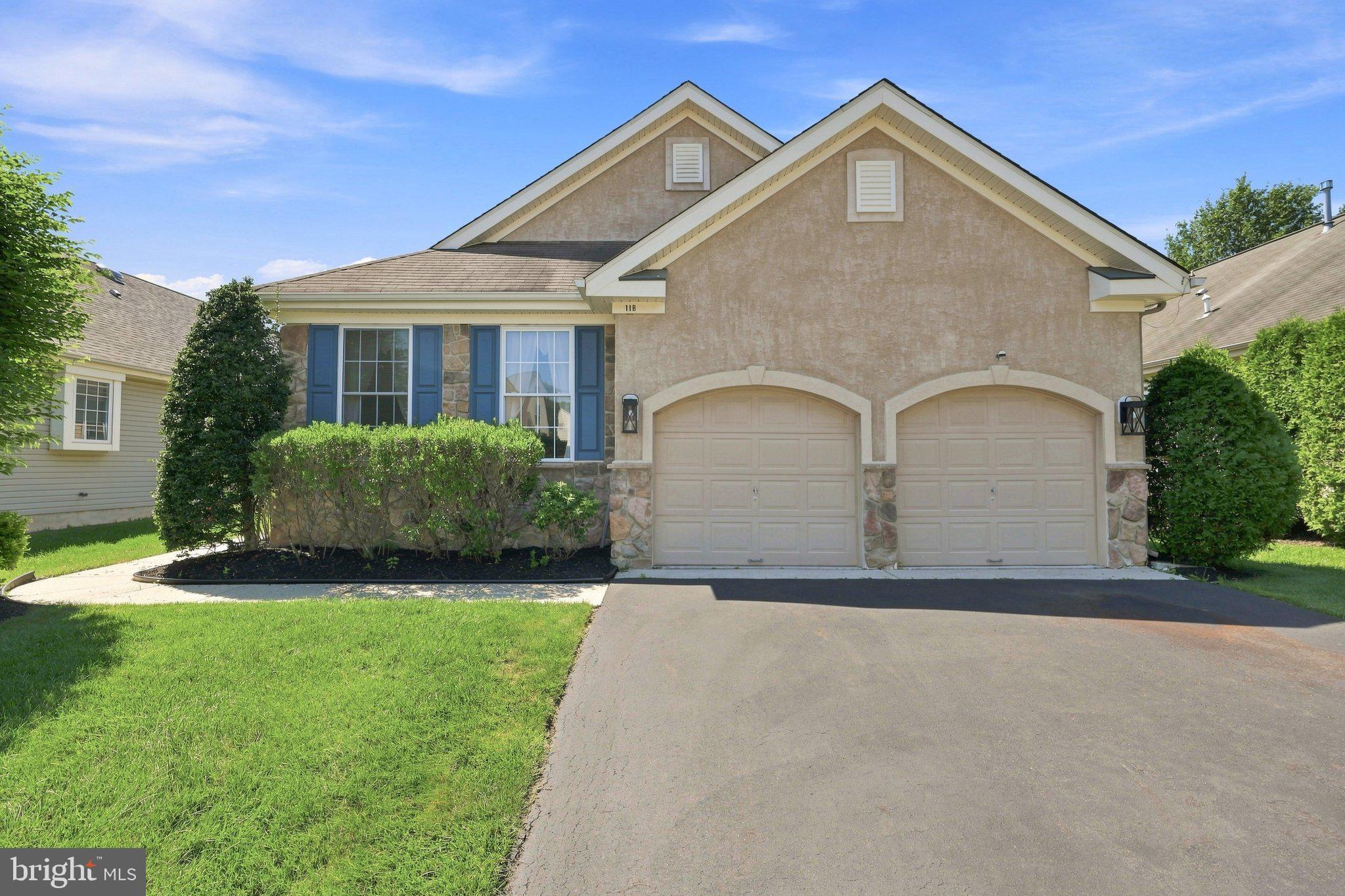 118 PAISLEY PLACE