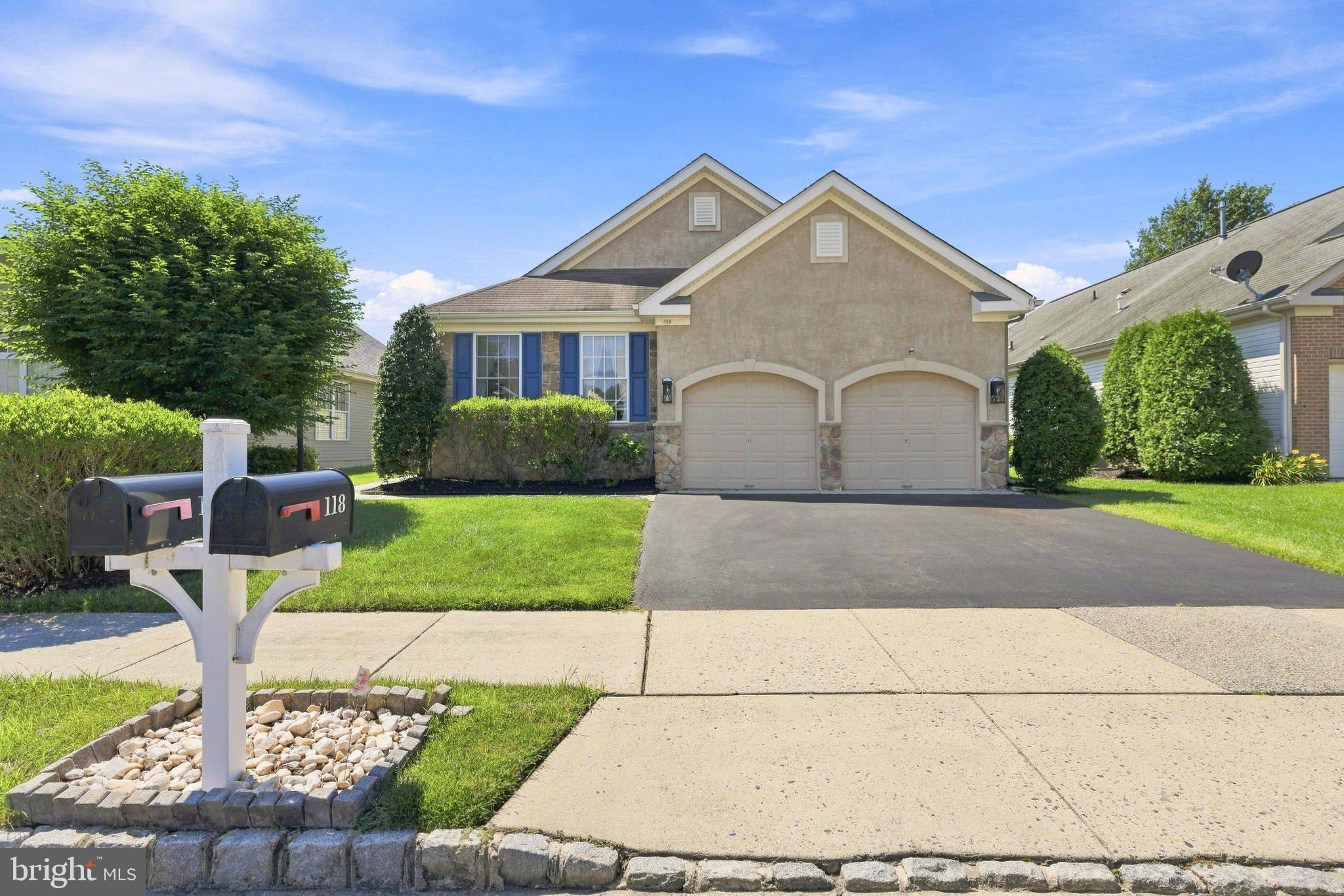 118 PAISLEY PLACE