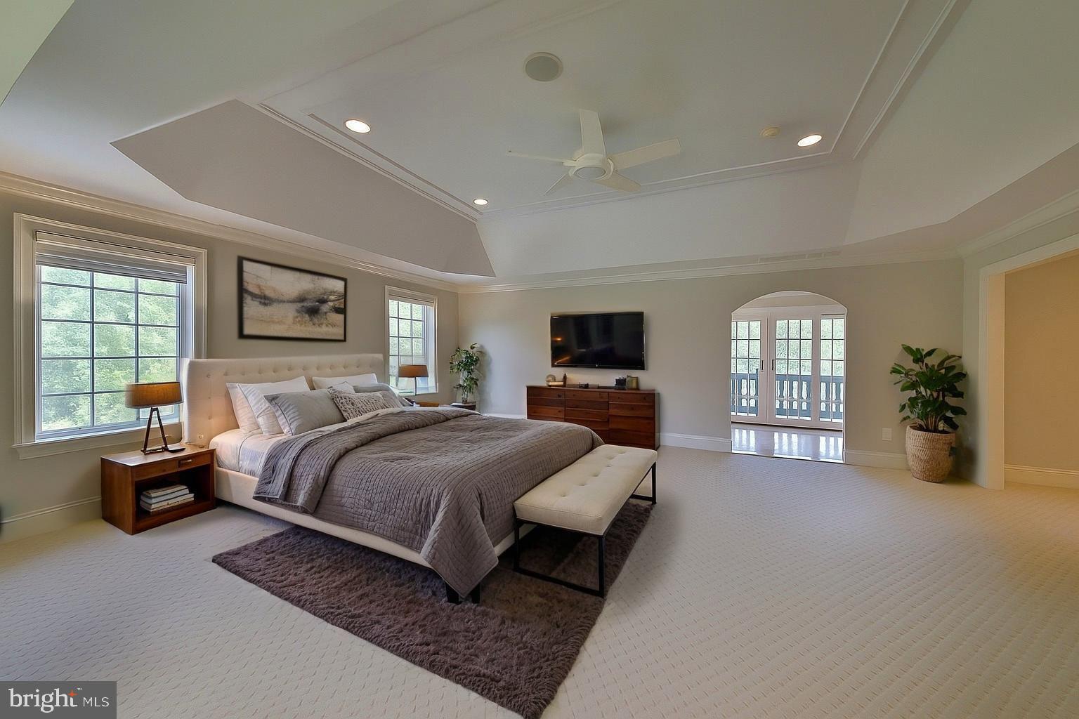 LAMPLIGHTER GLEN - Residential