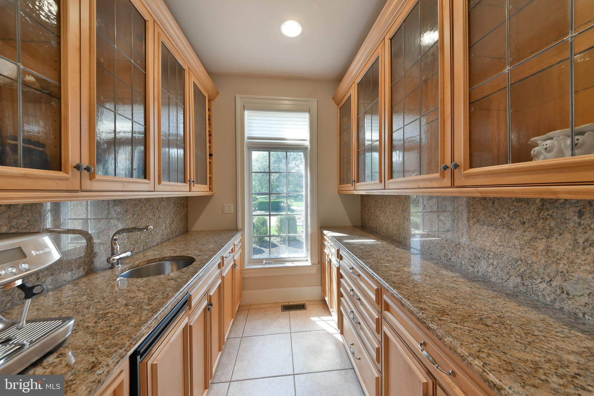 LAMPLIGHTER GLEN - Residential