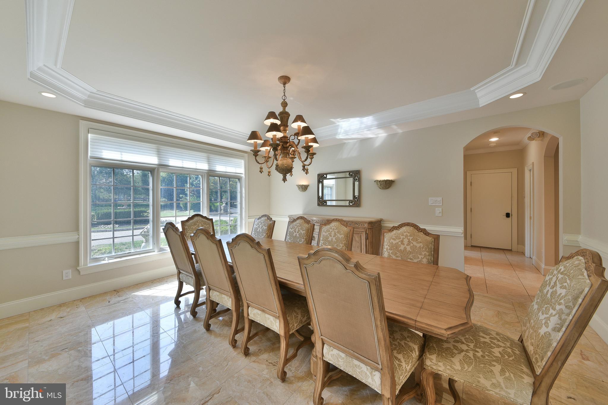 LAMPLIGHTER GLEN - Residential