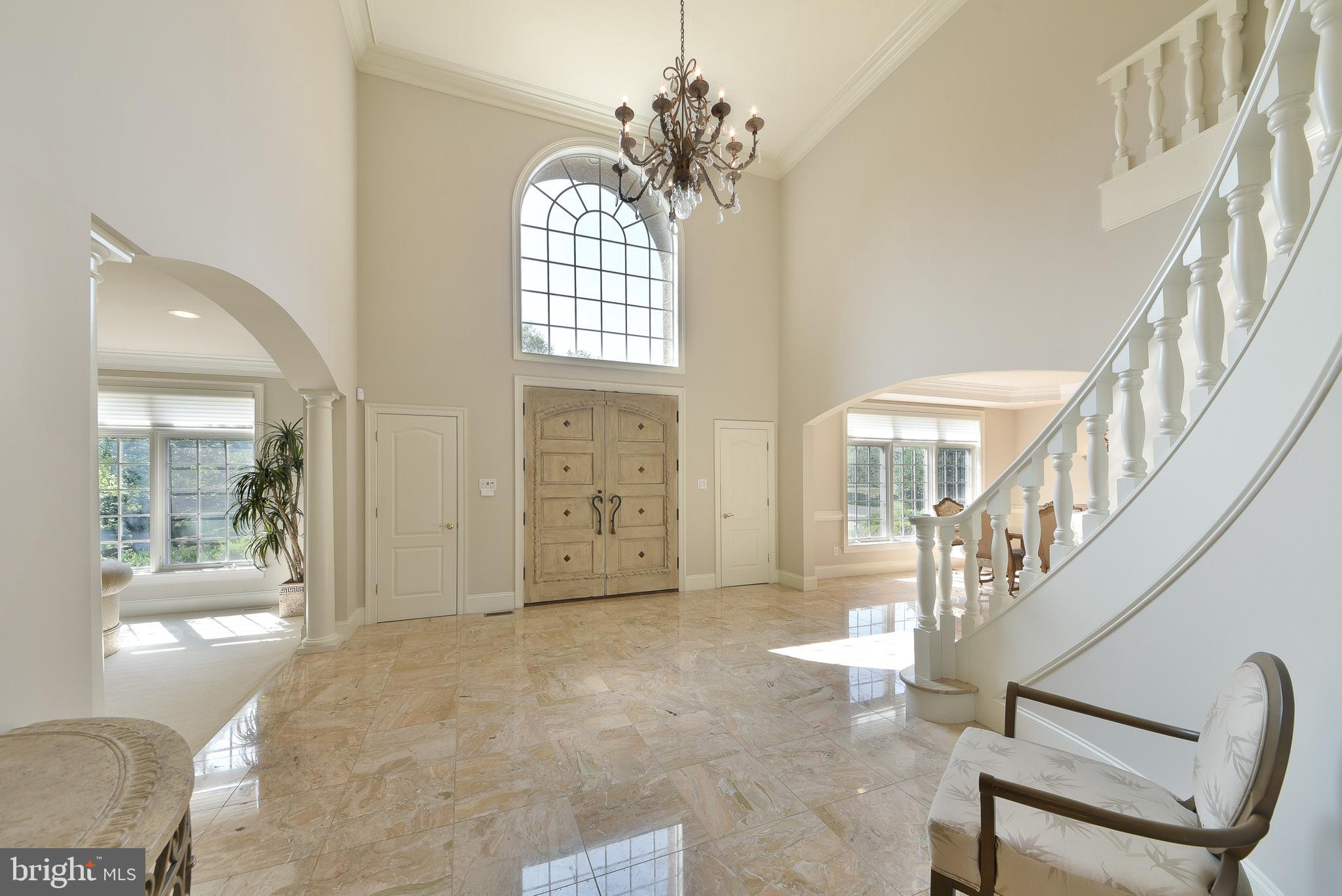 LAMPLIGHTER GLEN - Residential