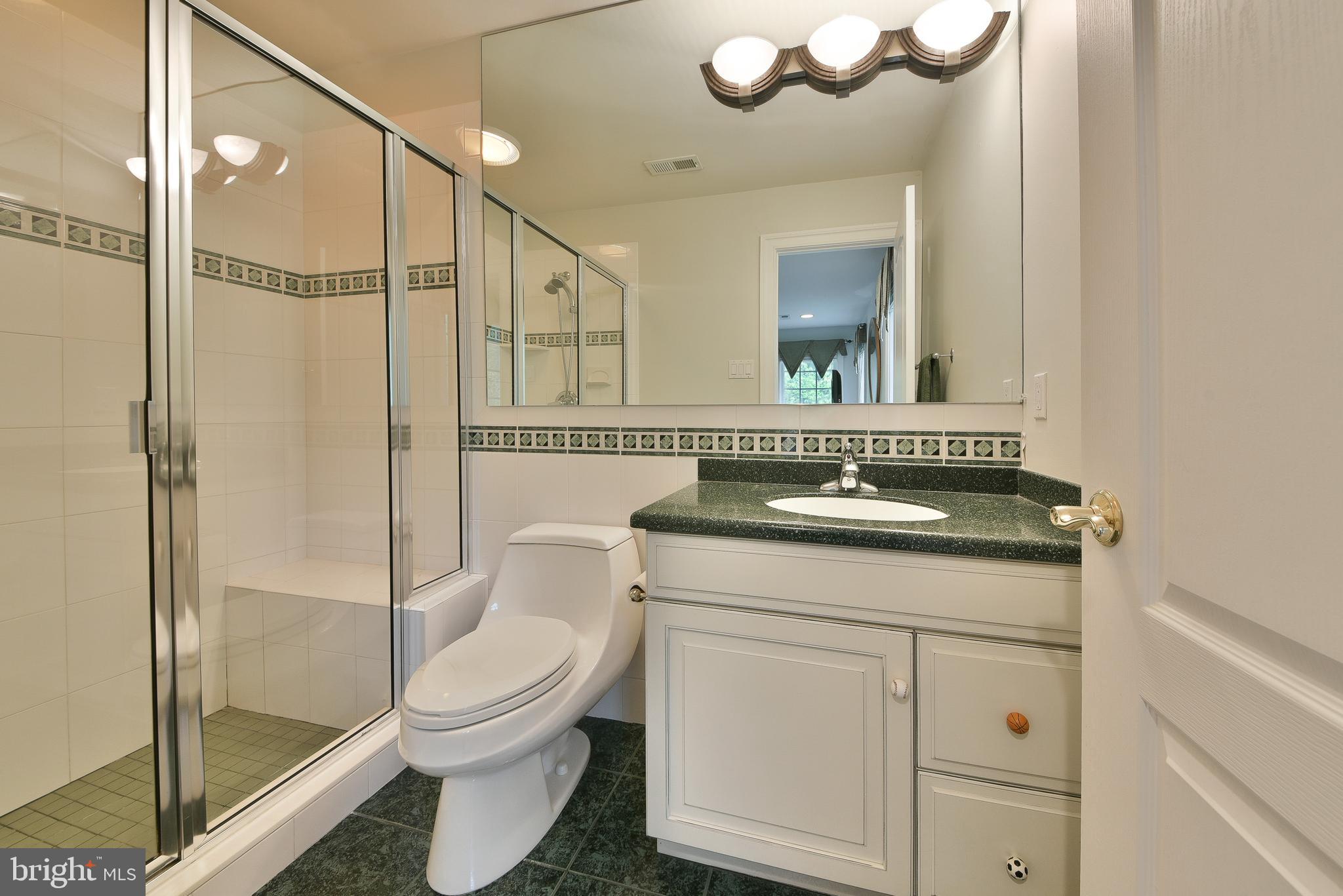 LAMPLIGHTER GLEN - Residential