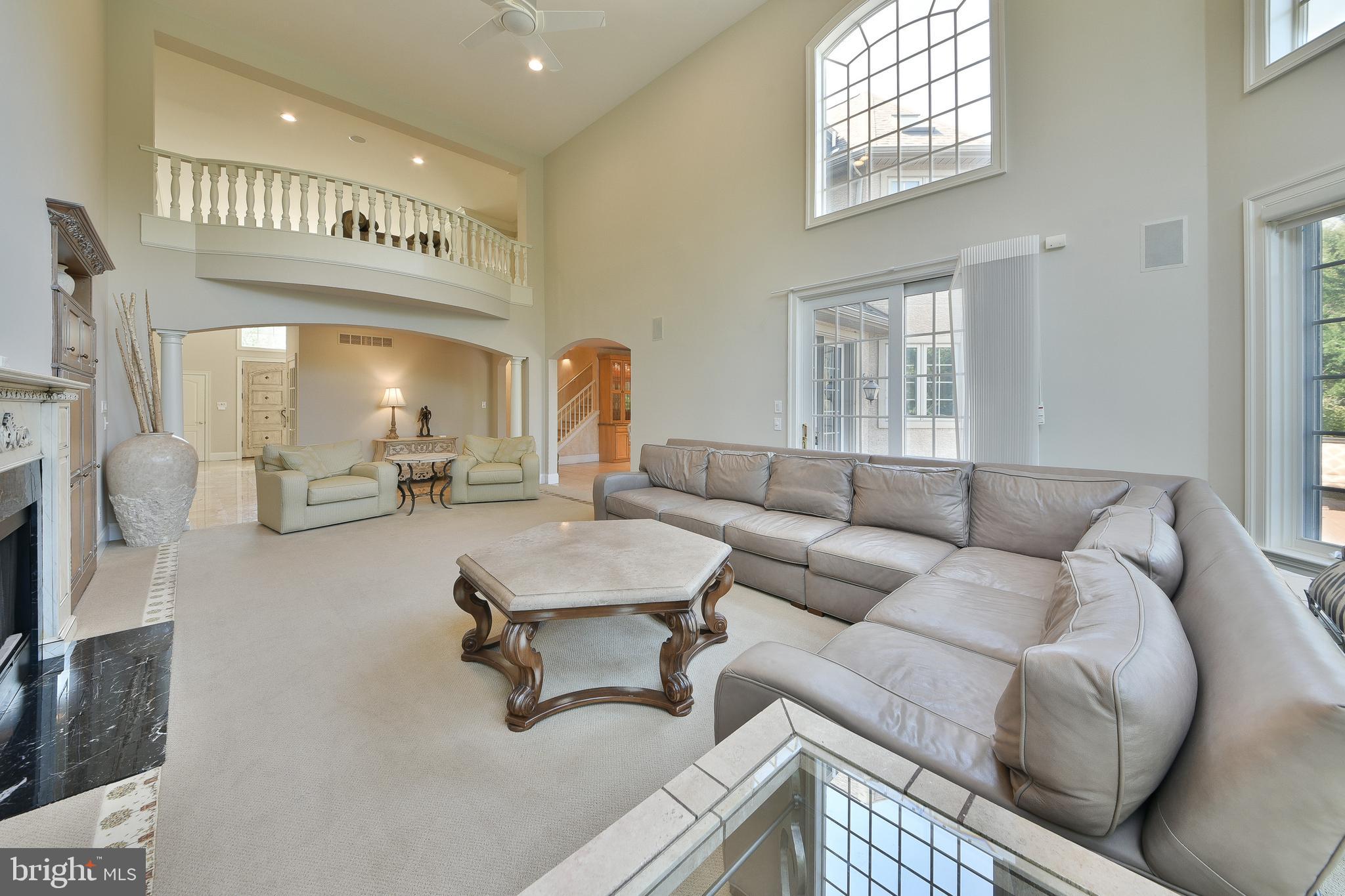 LAMPLIGHTER GLEN - Residential