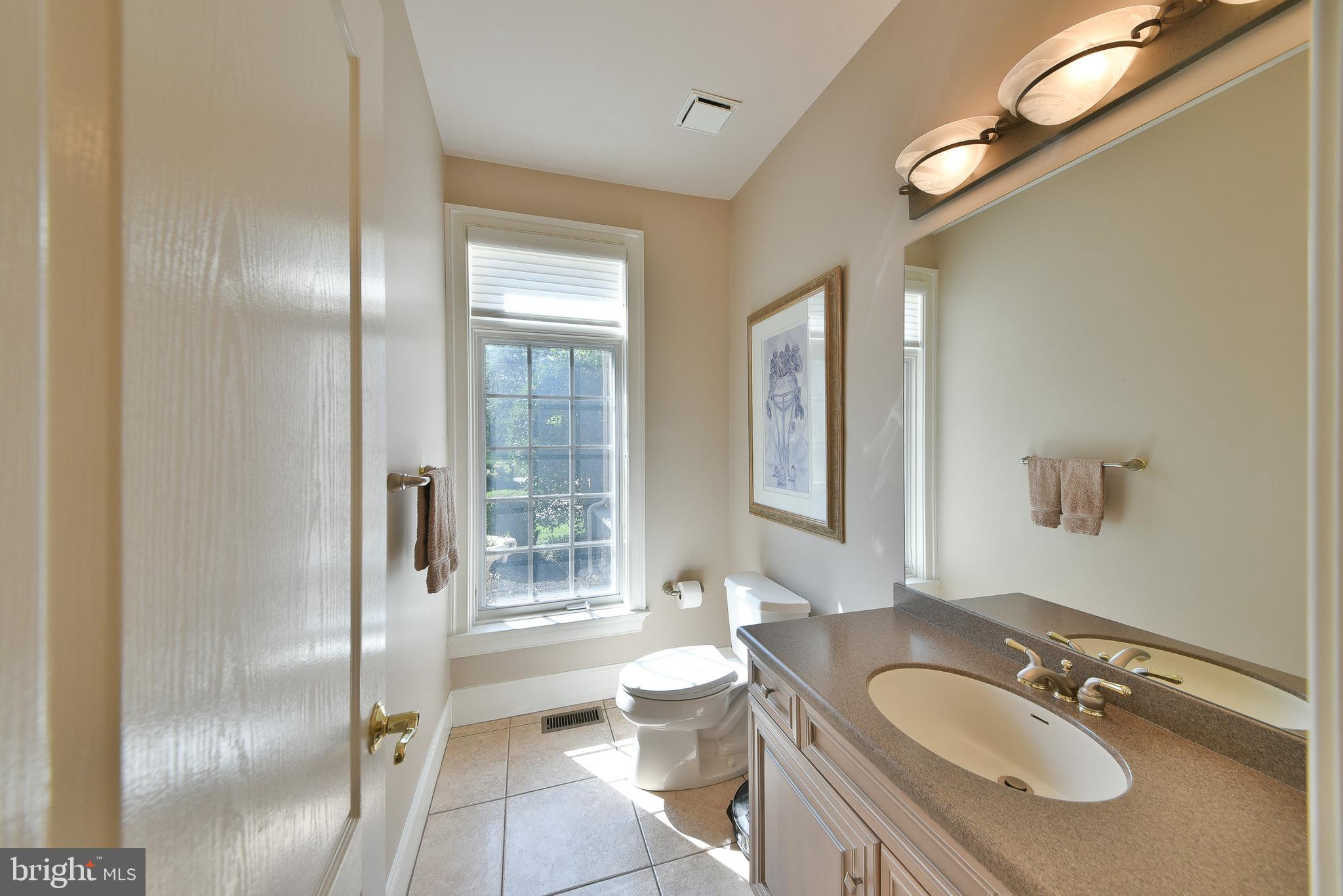 LAMPLIGHTER GLEN - Residential