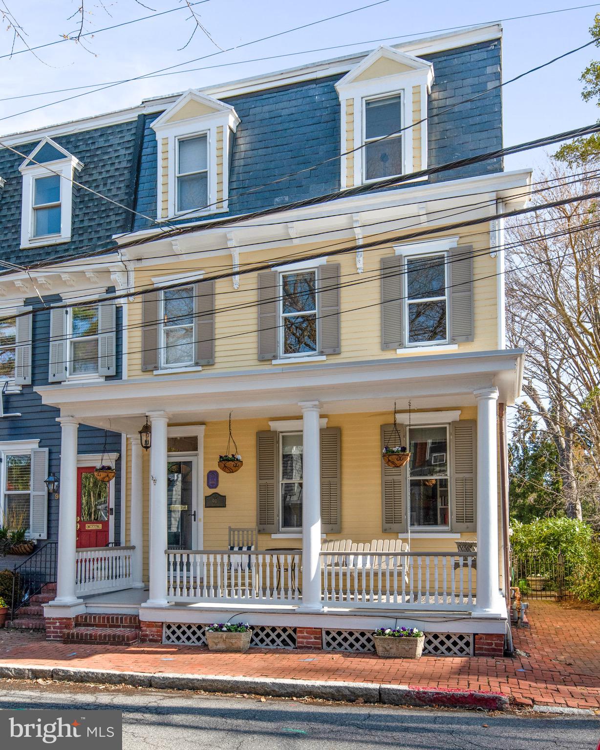 HISTORIC DISTRICT - Residential