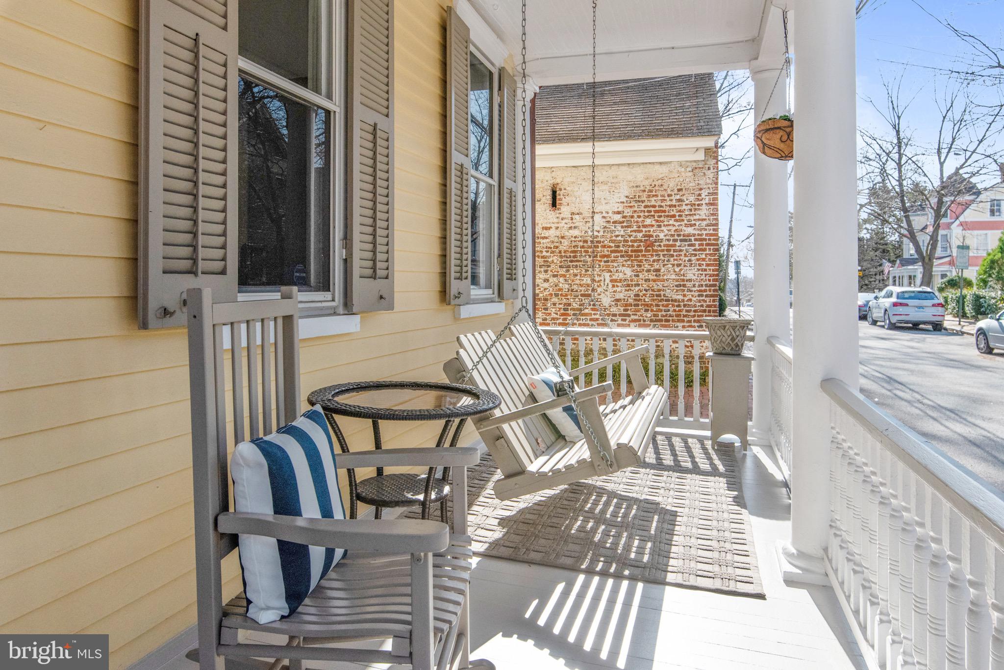 HISTORIC DISTRICT - Residential