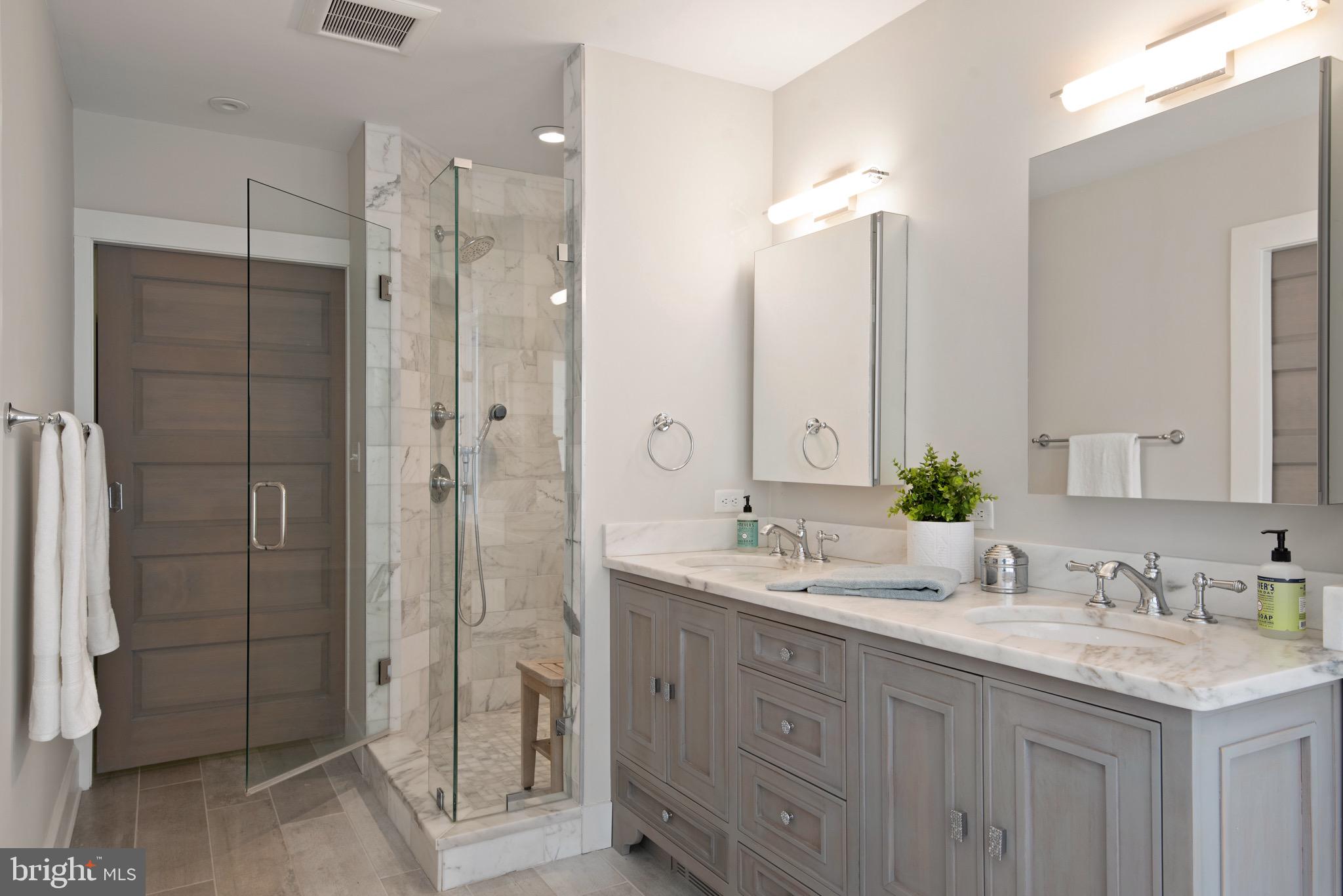 HISTORIC DISTRICT - Residential