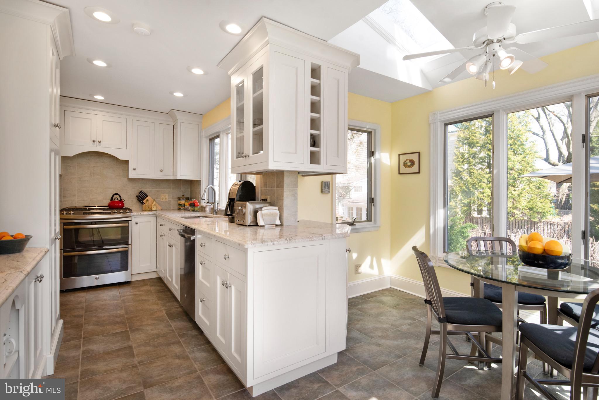 HISTORIC DISTRICT - Residential