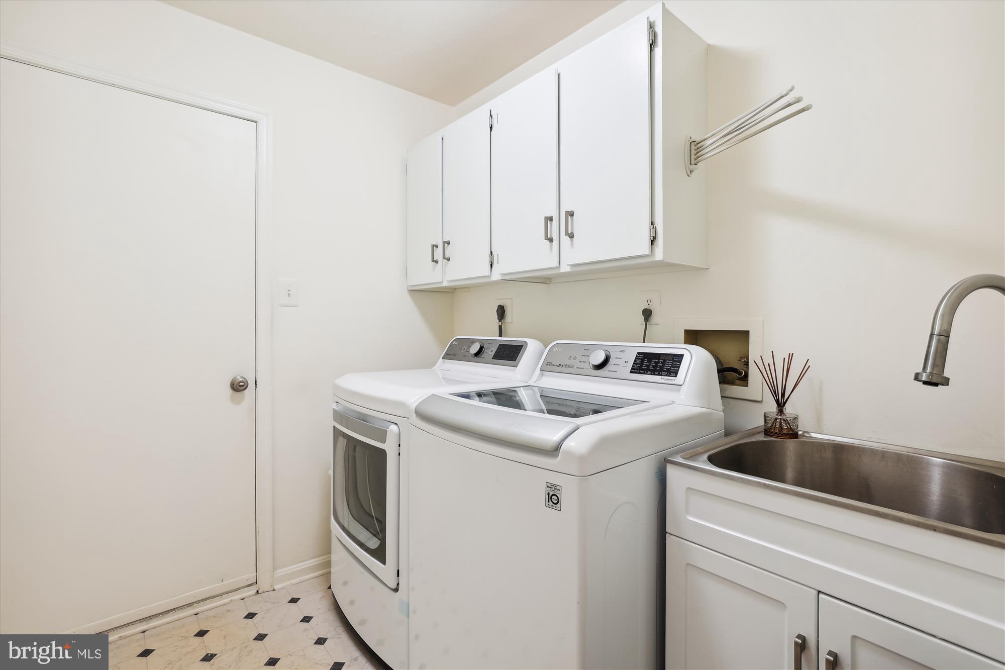 CHESTERBROOK - Residential