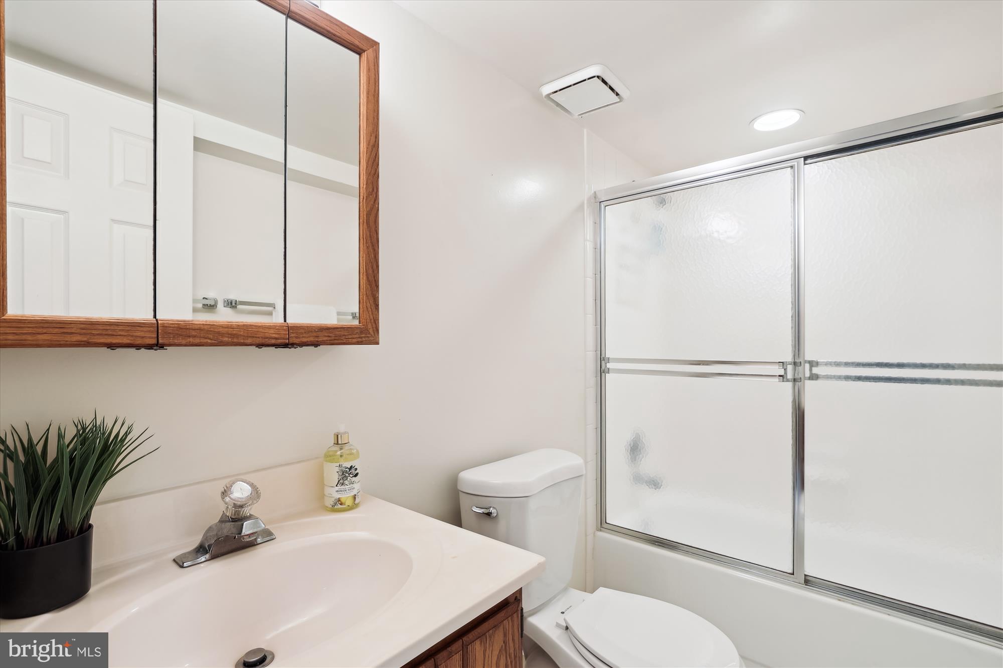 CHESTERBROOK - Residential