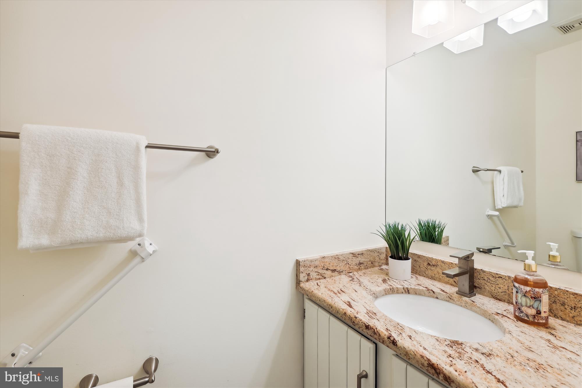 CHESTERBROOK - Residential