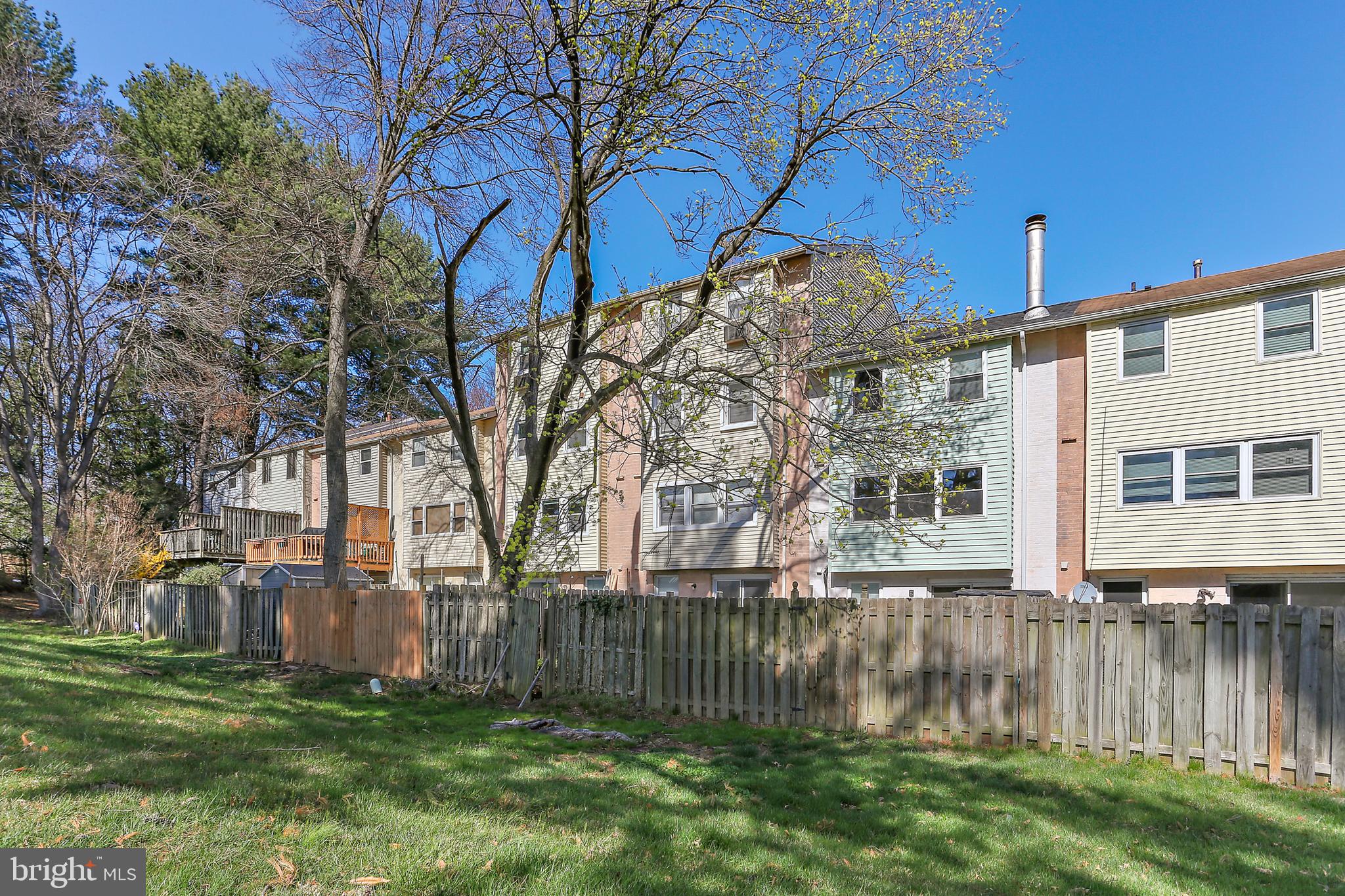 VILLAGE OF OAKLAND MILLS - Residential Lease