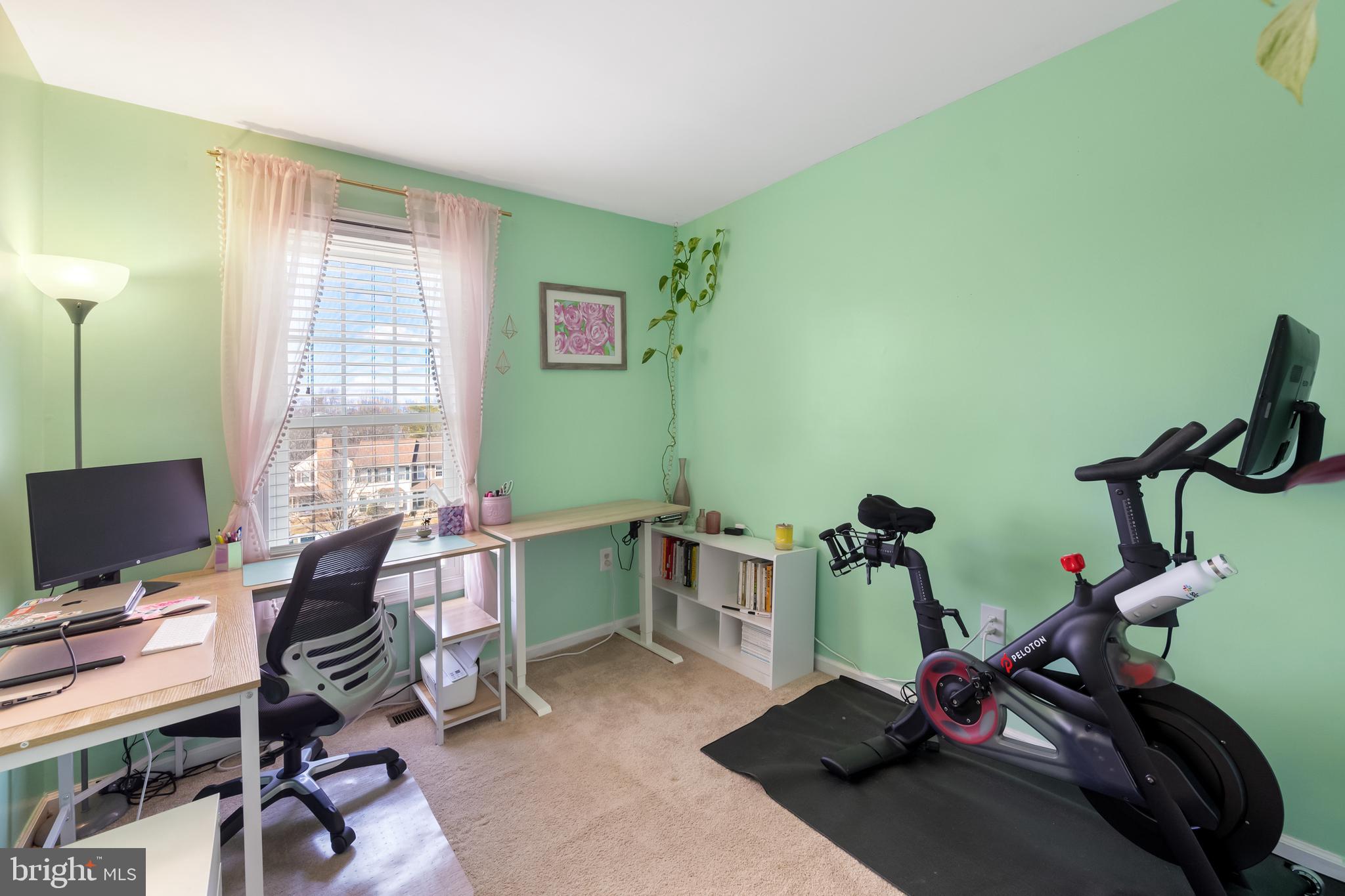 CROFTON COMMONS - Residential