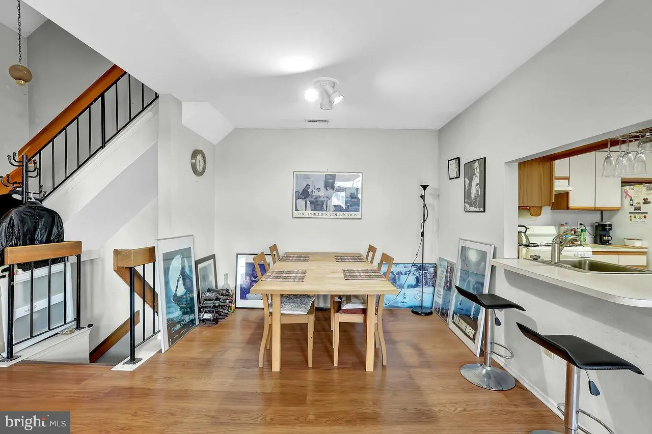 Mount Laurel, New Jersey 08054, United States, 2 Bedrooms Bedrooms, ,2 BathroomsBathrooms,Residential,Contingent,88801