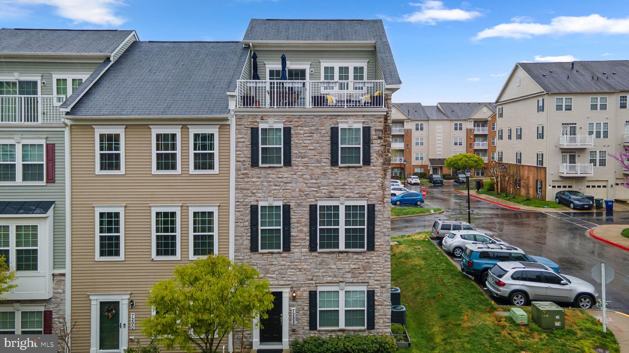 ELKRIDGE CROSSING - Residential