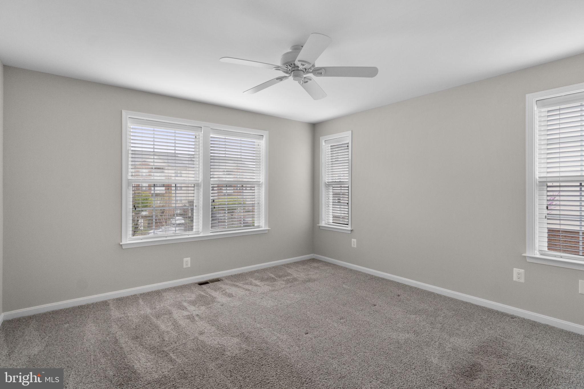 ELKRIDGE CROSSING - Residential