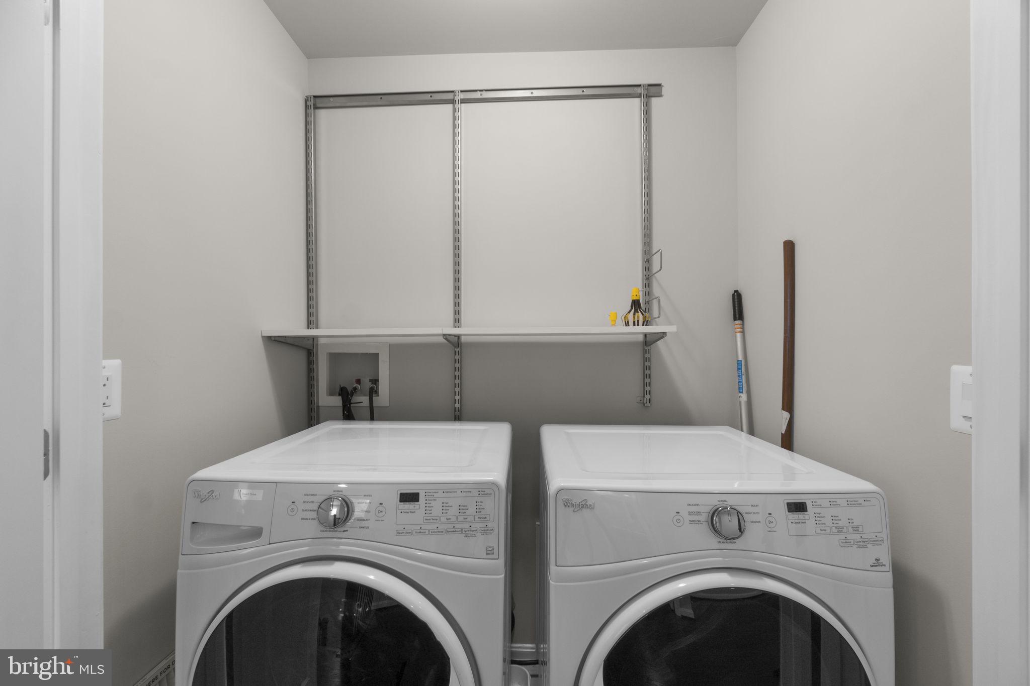 ELKRIDGE CROSSING - Residential