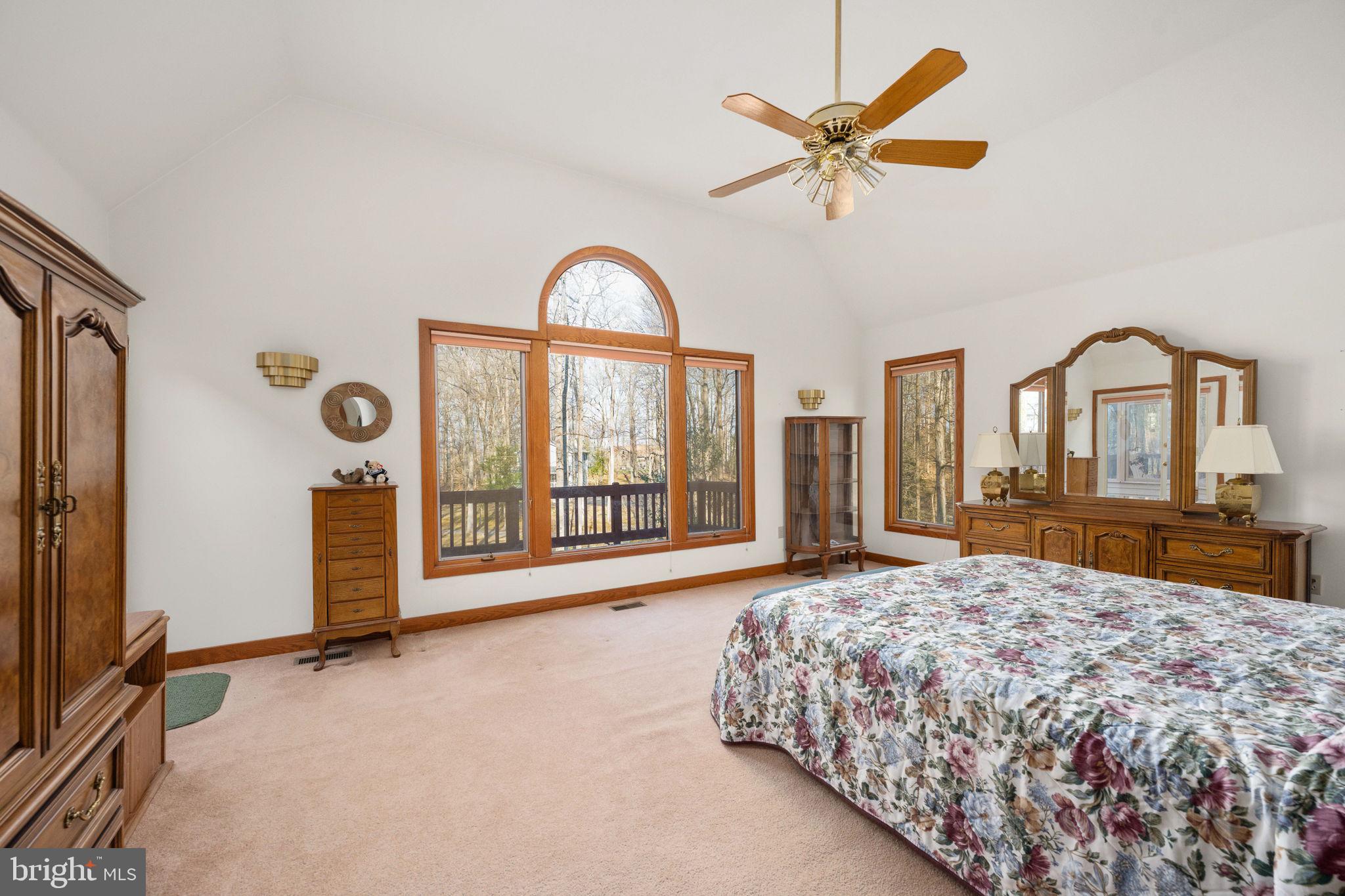 TARA WOODS - Residential