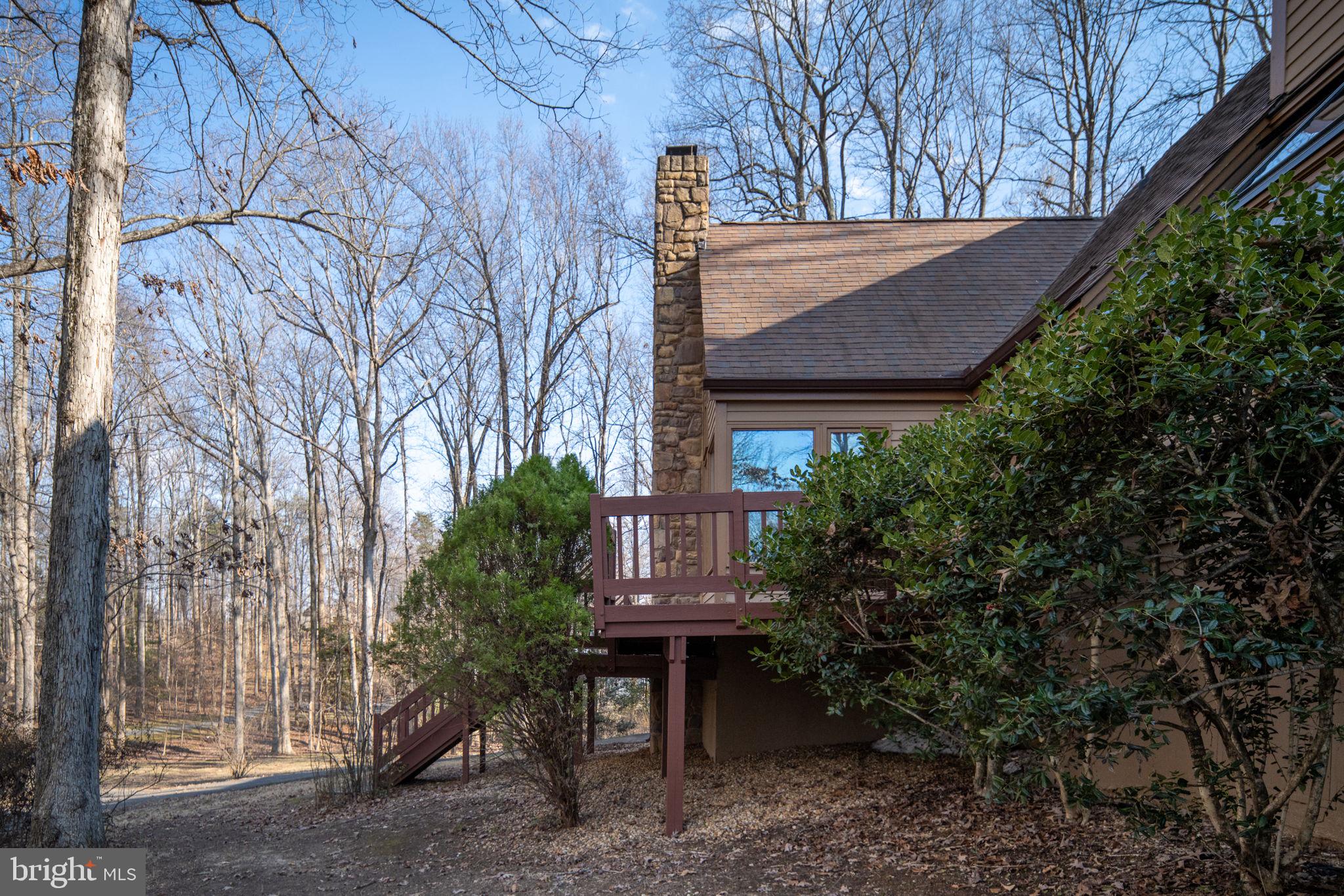 TARA WOODS - Residential