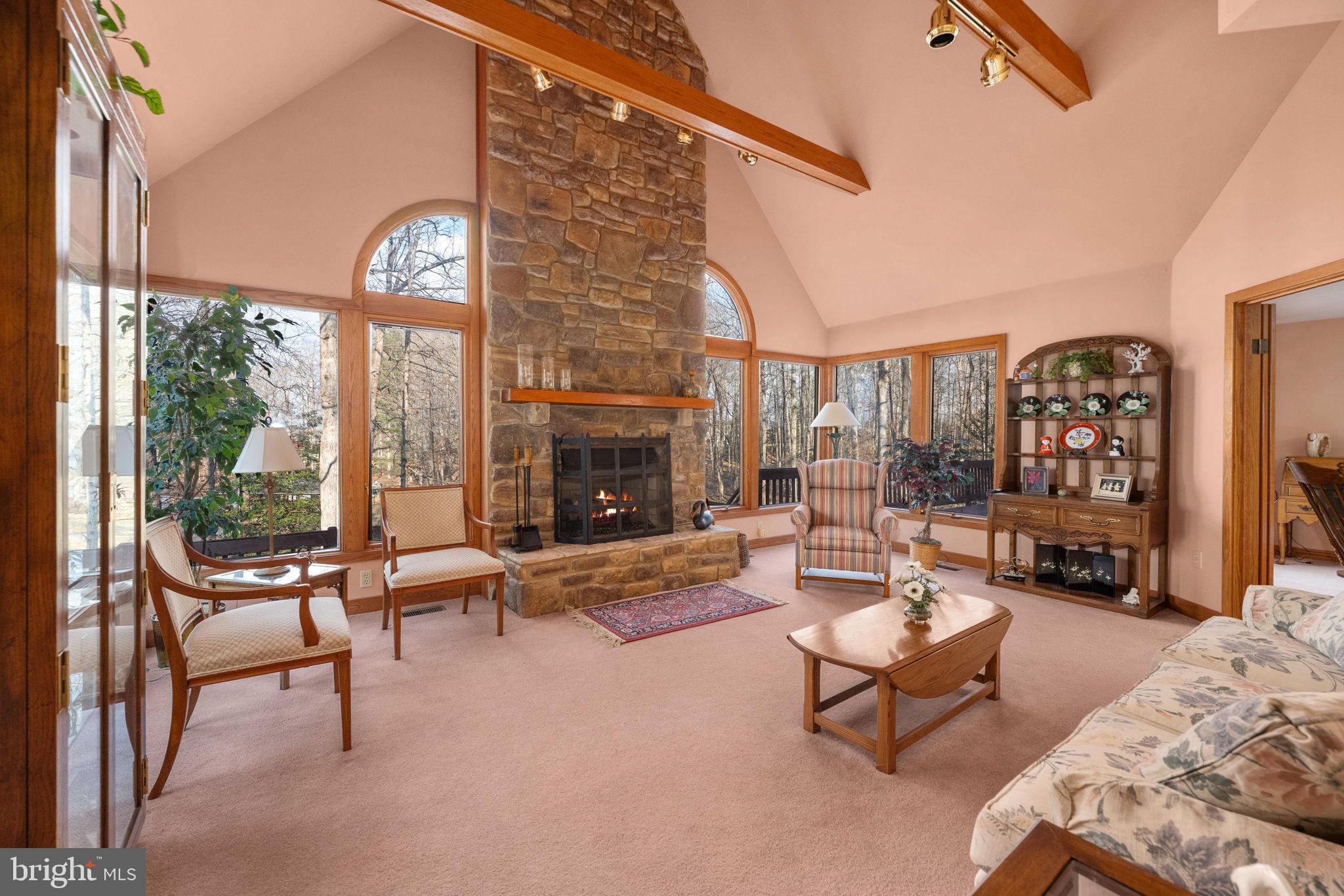 TARA WOODS - Residential