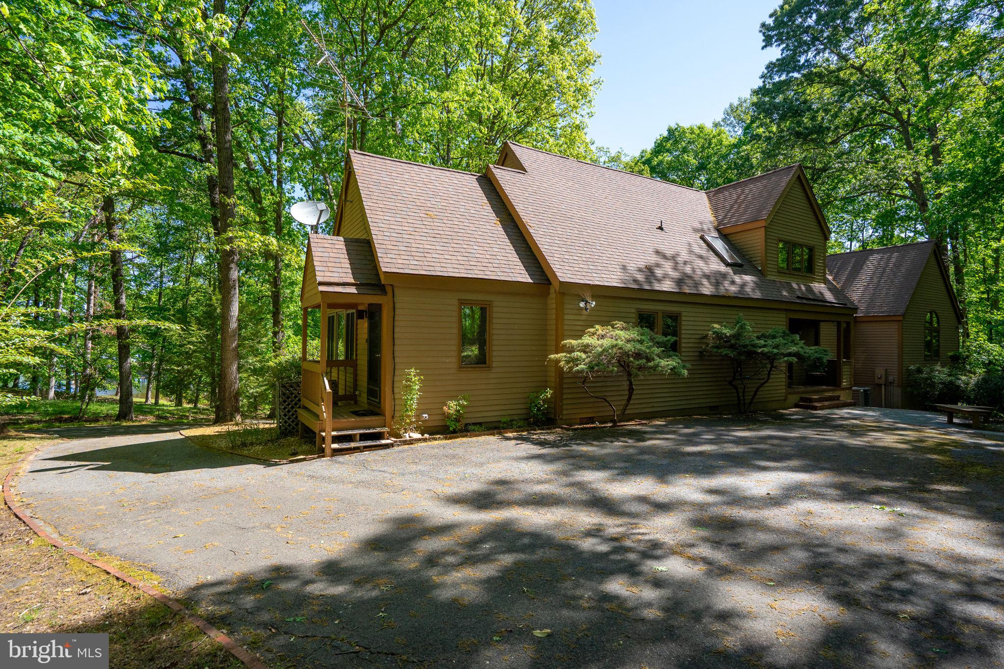 TARA WOODS - Residential