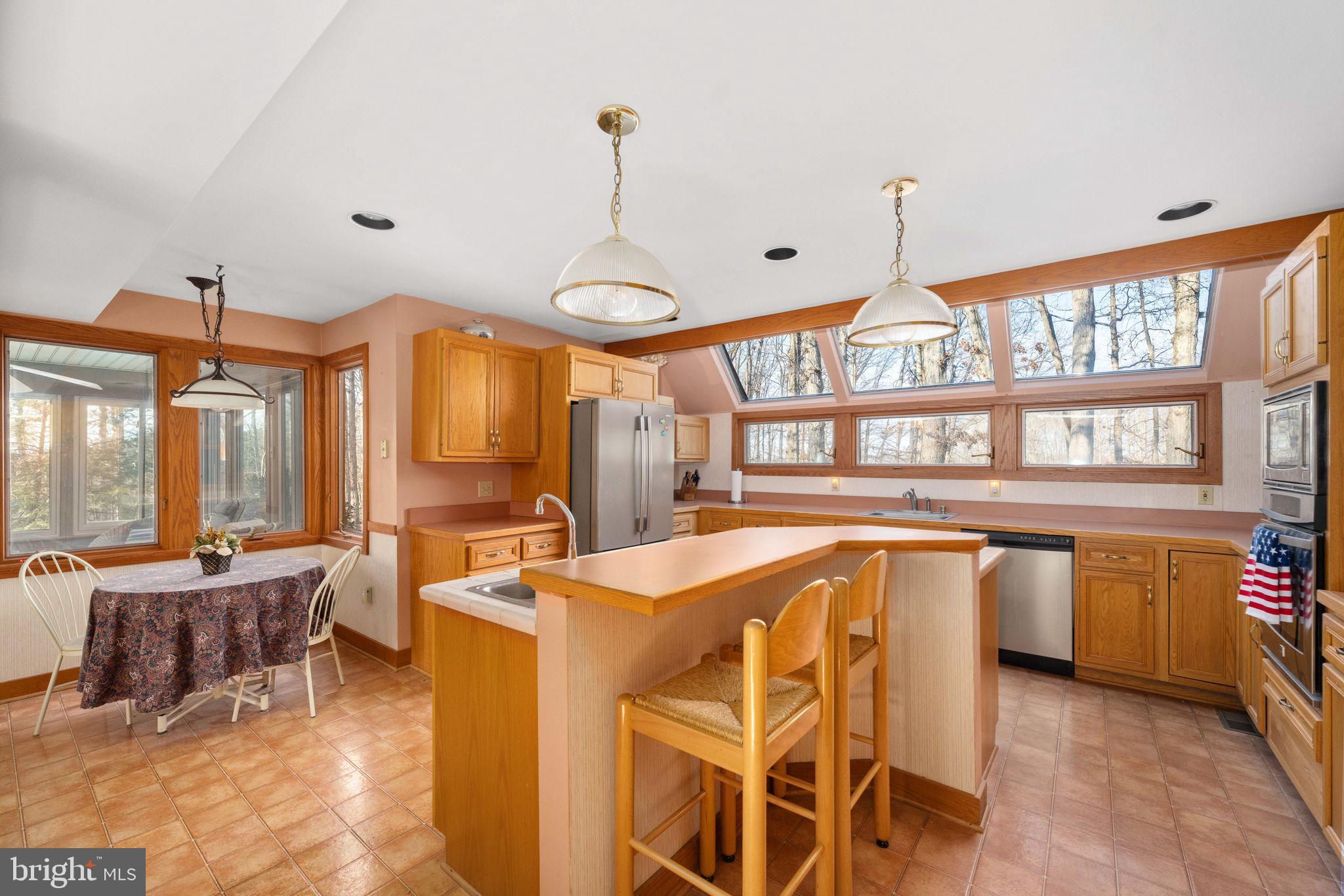 TARA WOODS - Residential